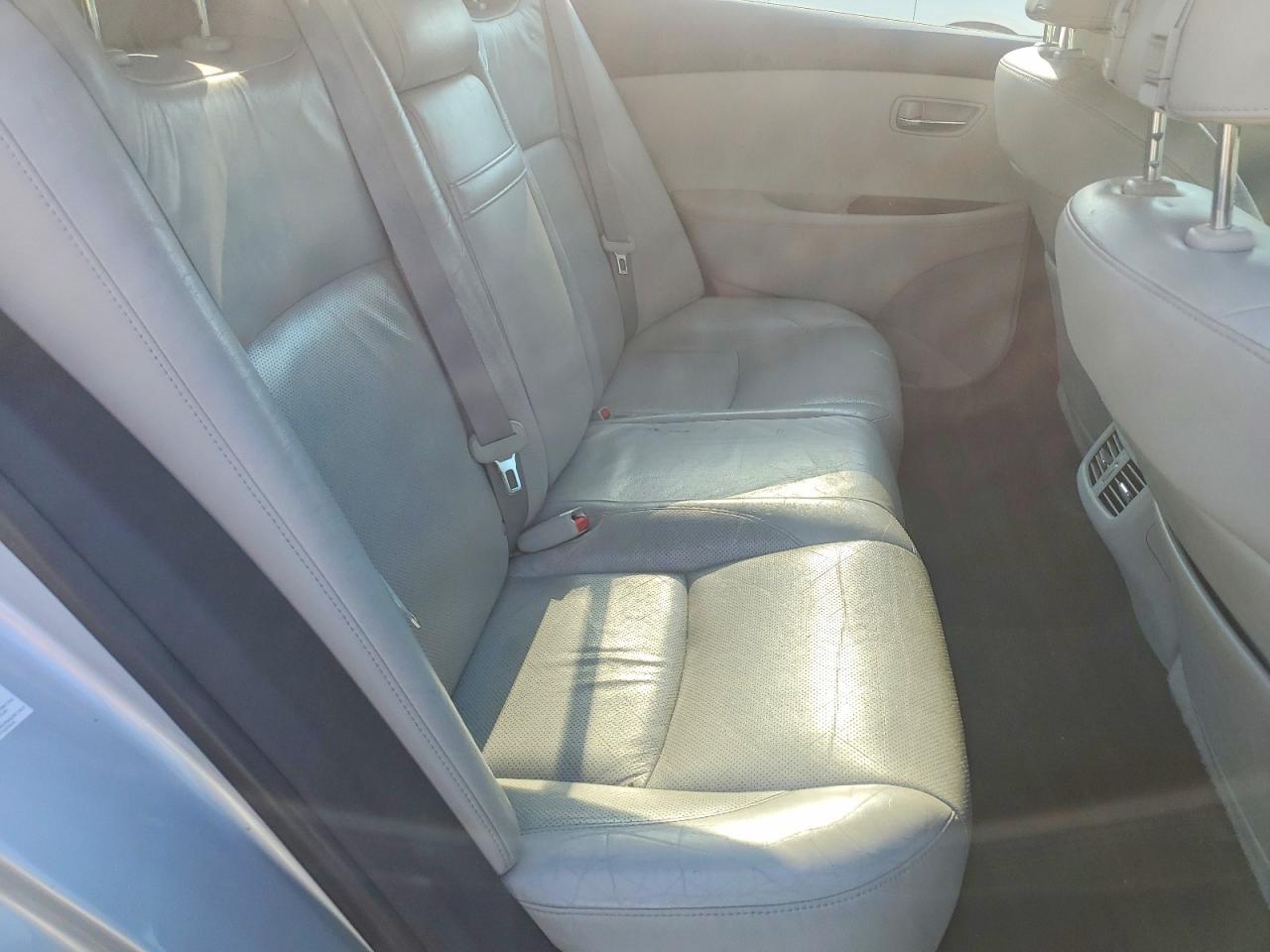 2012 Lexus Es 350 Silver vin: JTHBK1EG0C2474150