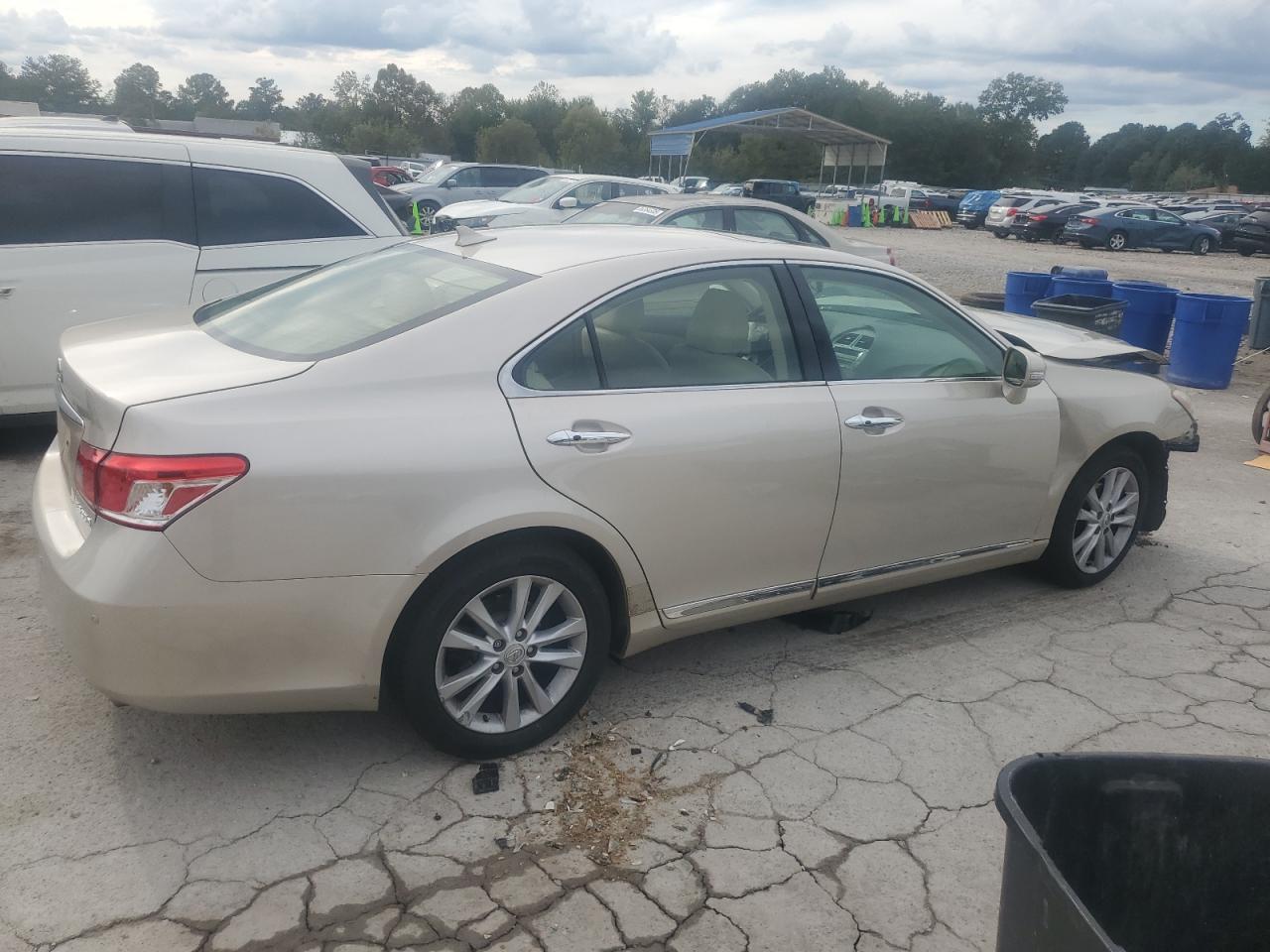 2012 Lexus Es 350 Beige vin: JTHBK1EG0C2479705