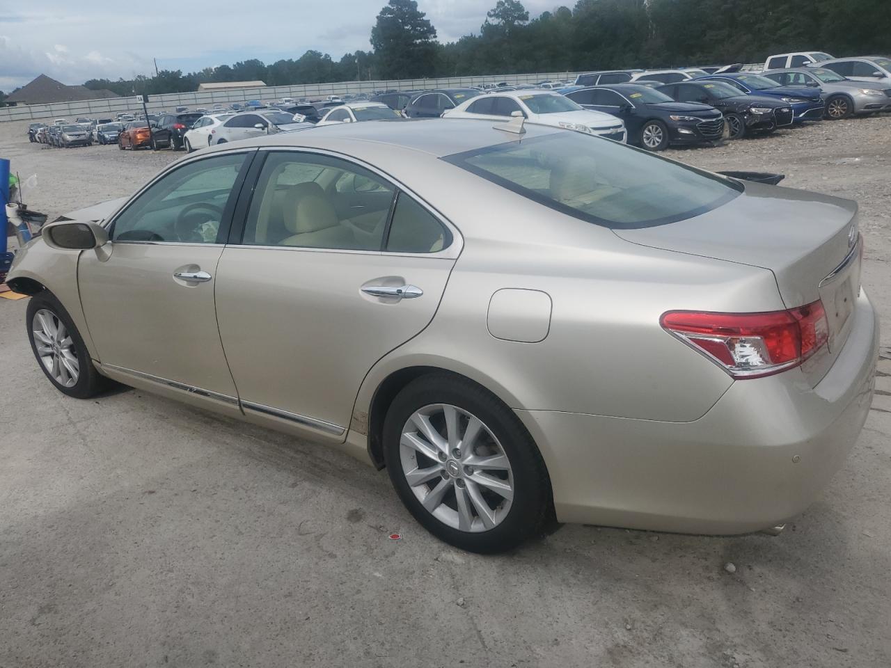 2012 Lexus Es 350 Beige vin: JTHBK1EG0C2479705