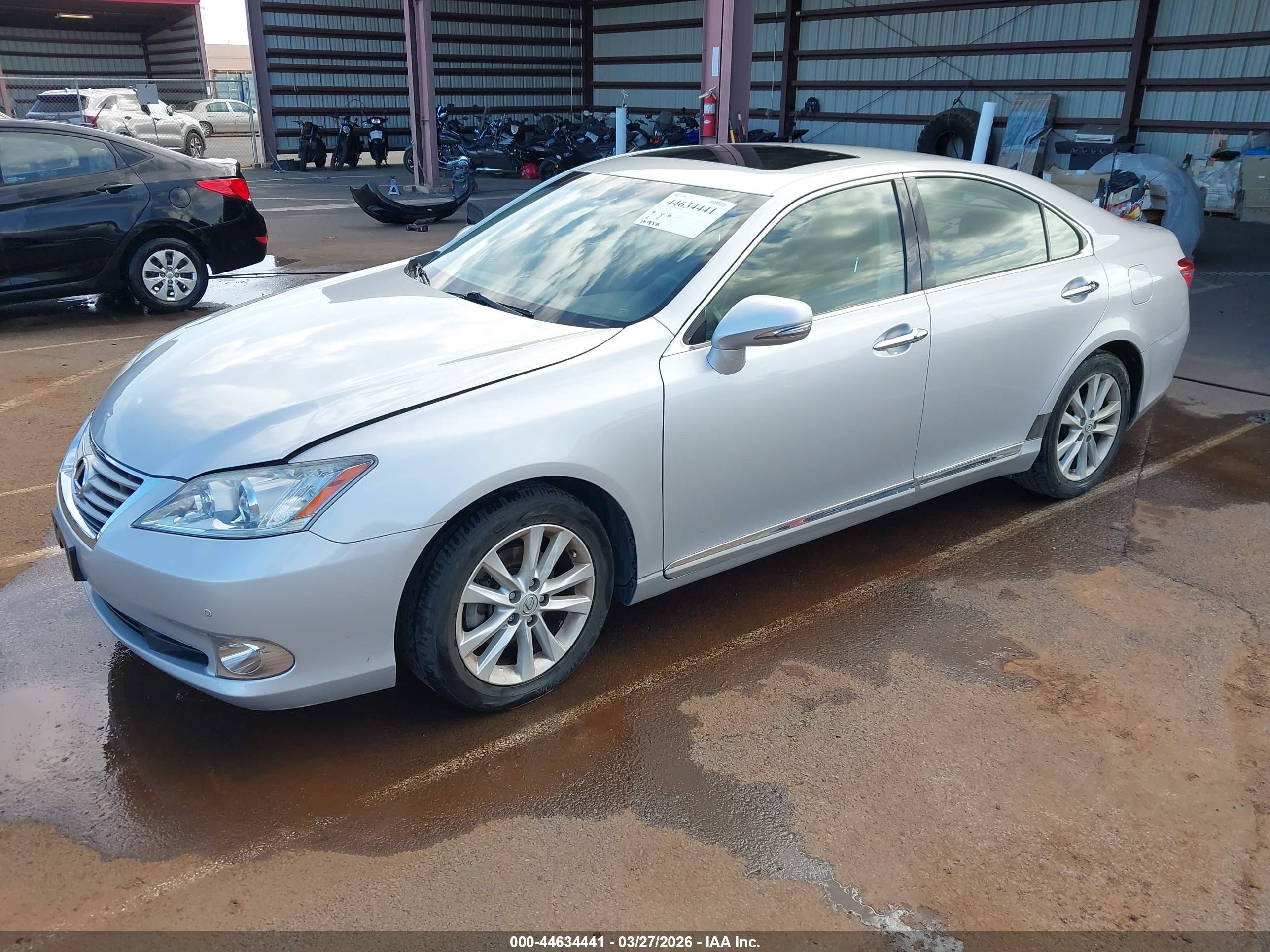 2012 Lexus Es 350   Silver vin: JTHBK1EG0C2484807