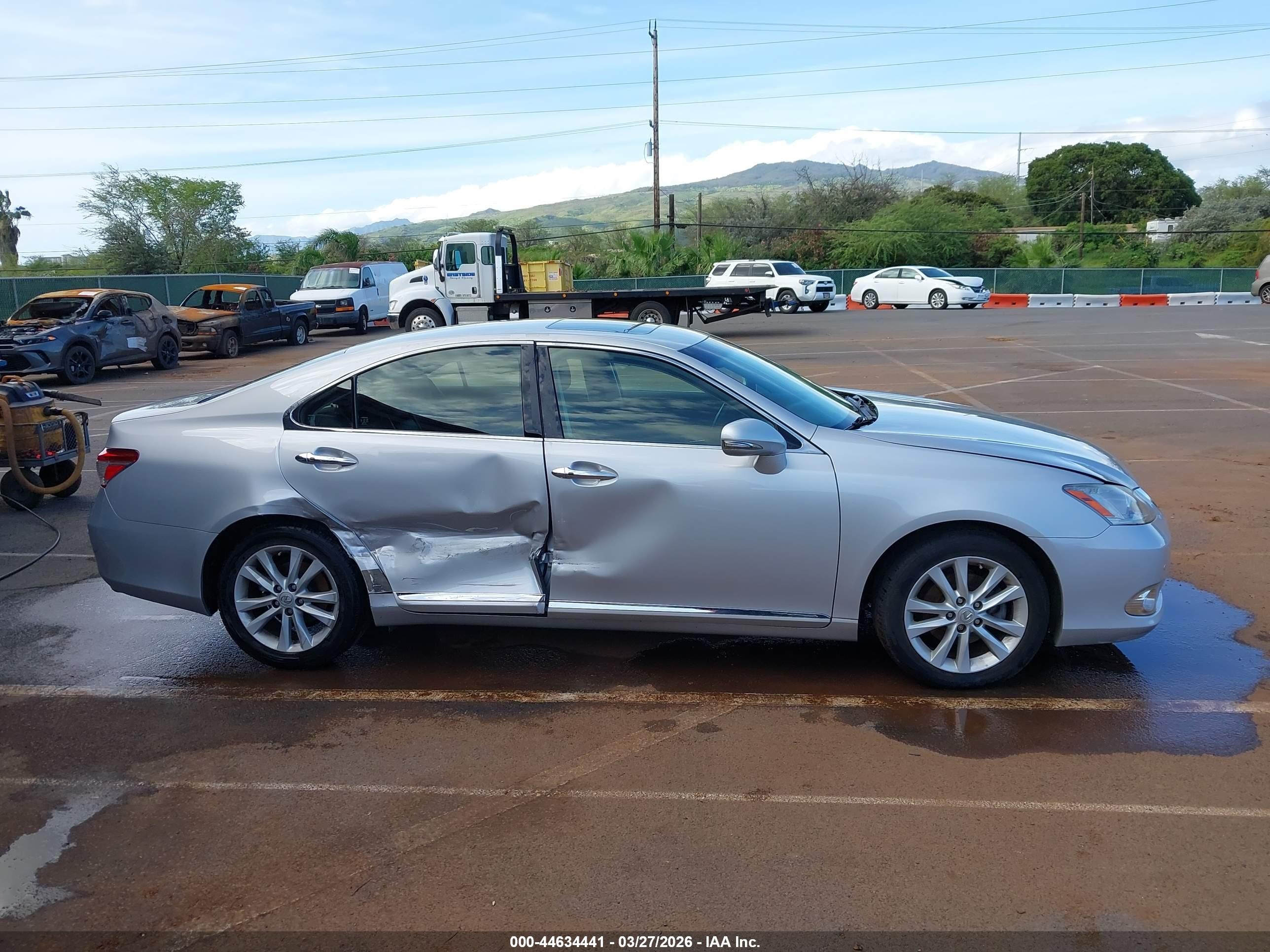 2012 Lexus Es 350   Silver vin: JTHBK1EG0C2484807