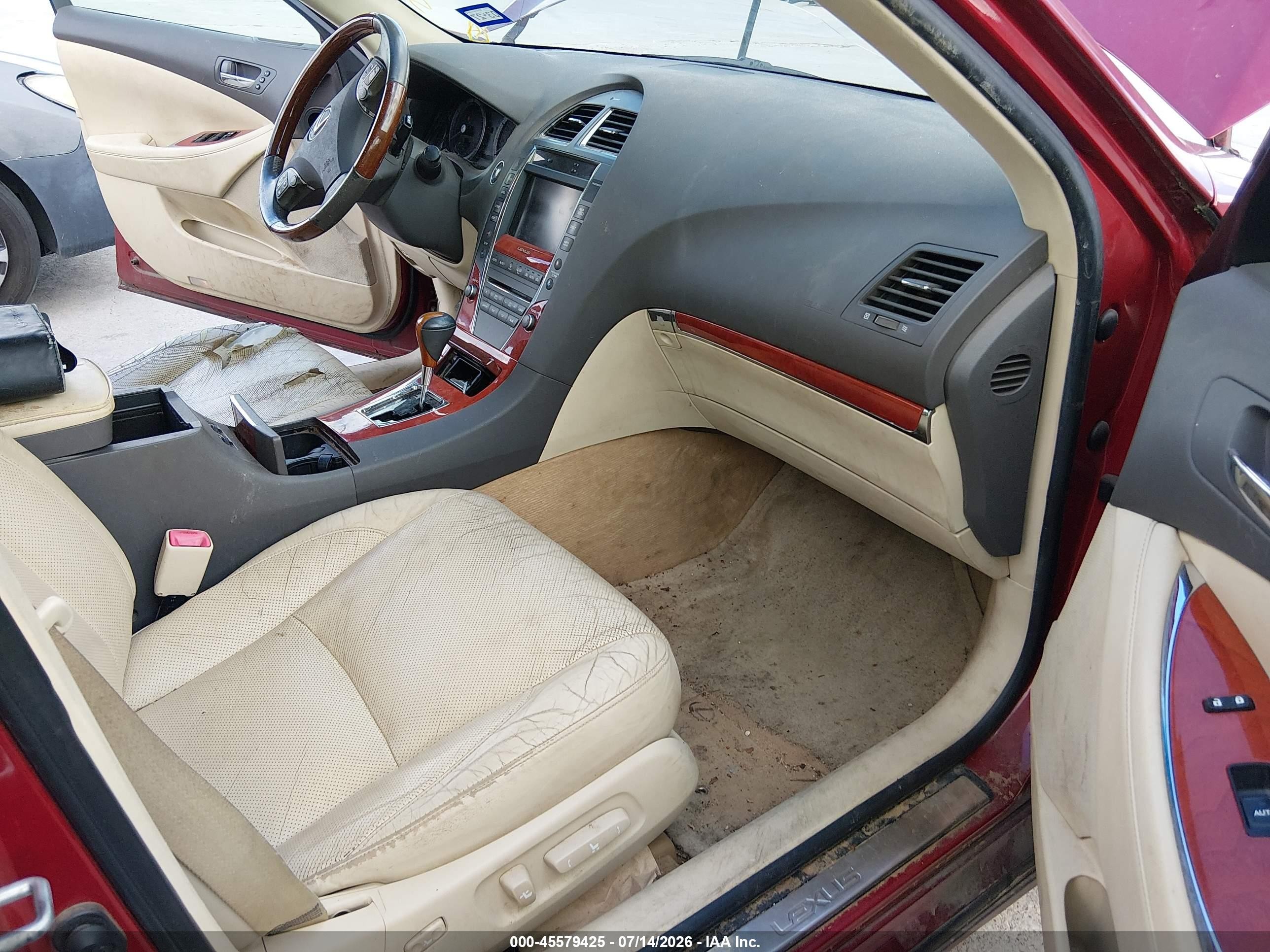 2012 Lexus Es 350   Red vin: JTHBK1EG0C2491577