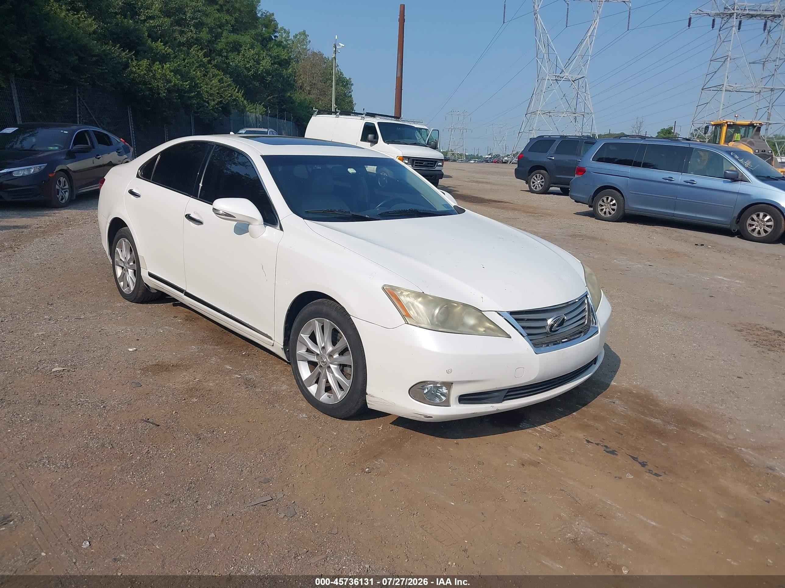 2012 Lexus Es 350   White vin: JTHBK1EG0C2492941