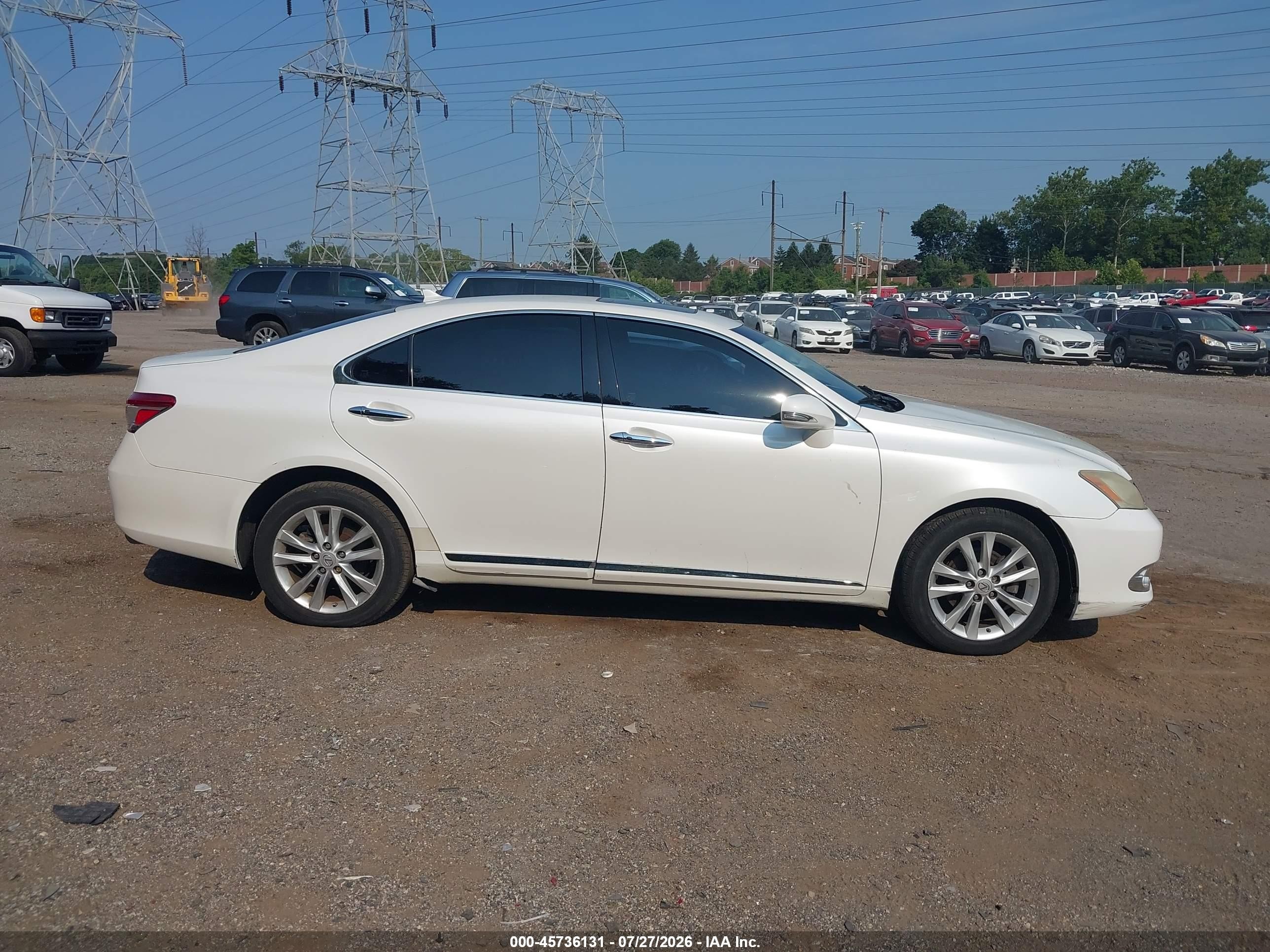 2012 Lexus Es 350   White vin: JTHBK1EG0C2492941