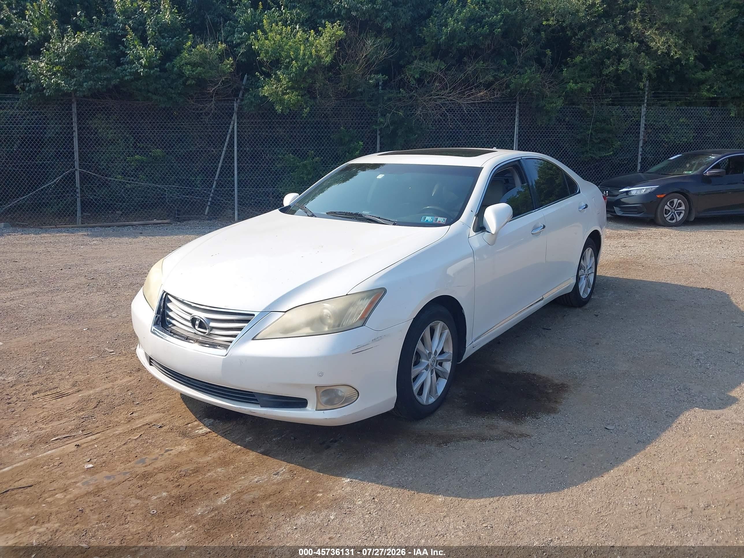 2012 Lexus Es 350   White vin: JTHBK1EG0C2492941