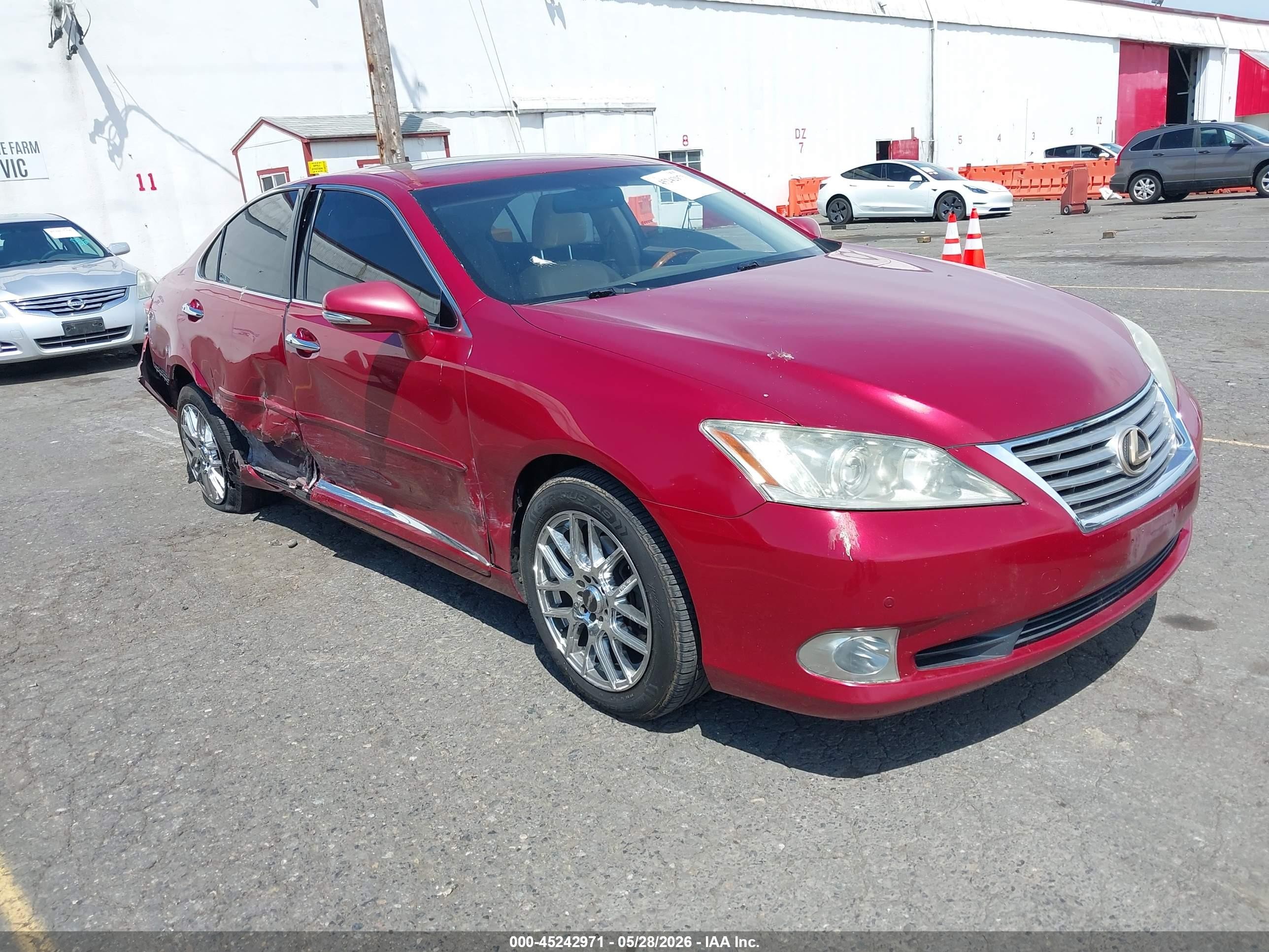 2010 Lexus Es 350   Red vin: JTHBK1EG1A2347422