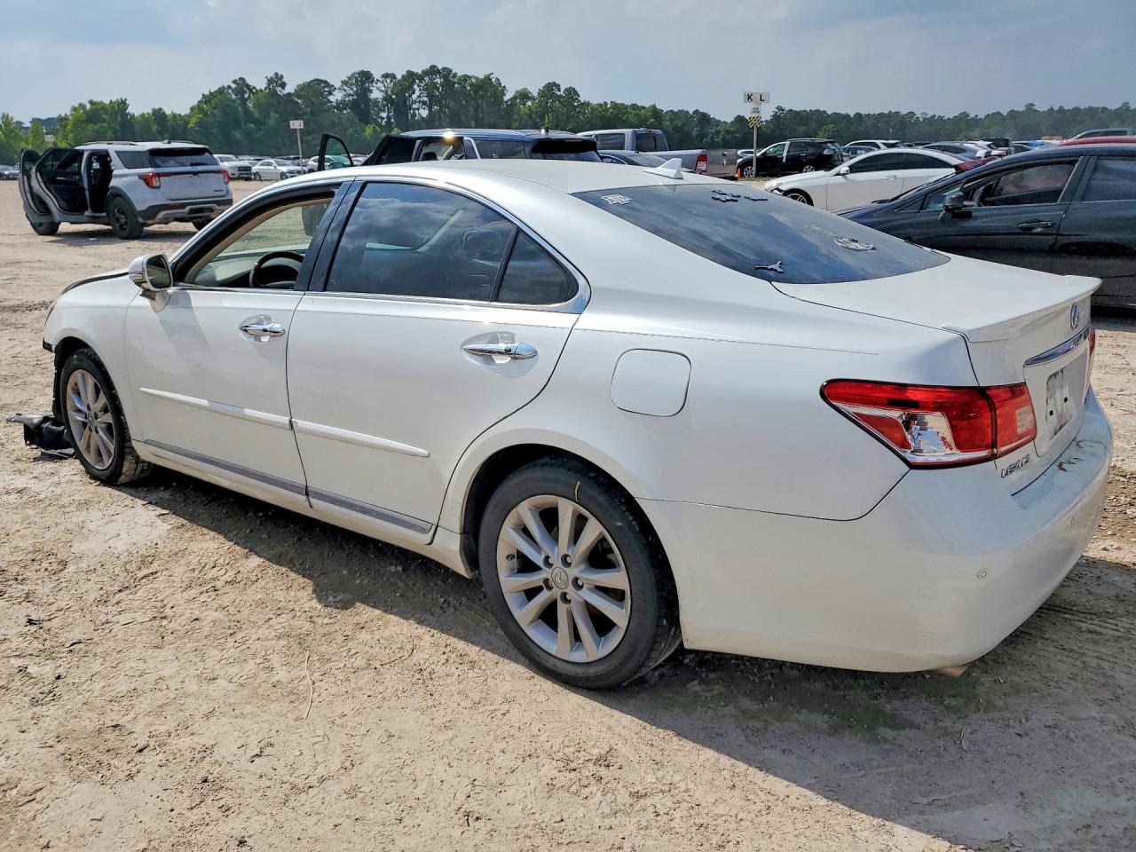 2010 Lexus Es 350 White vin: JTHBK1EG1A2358551