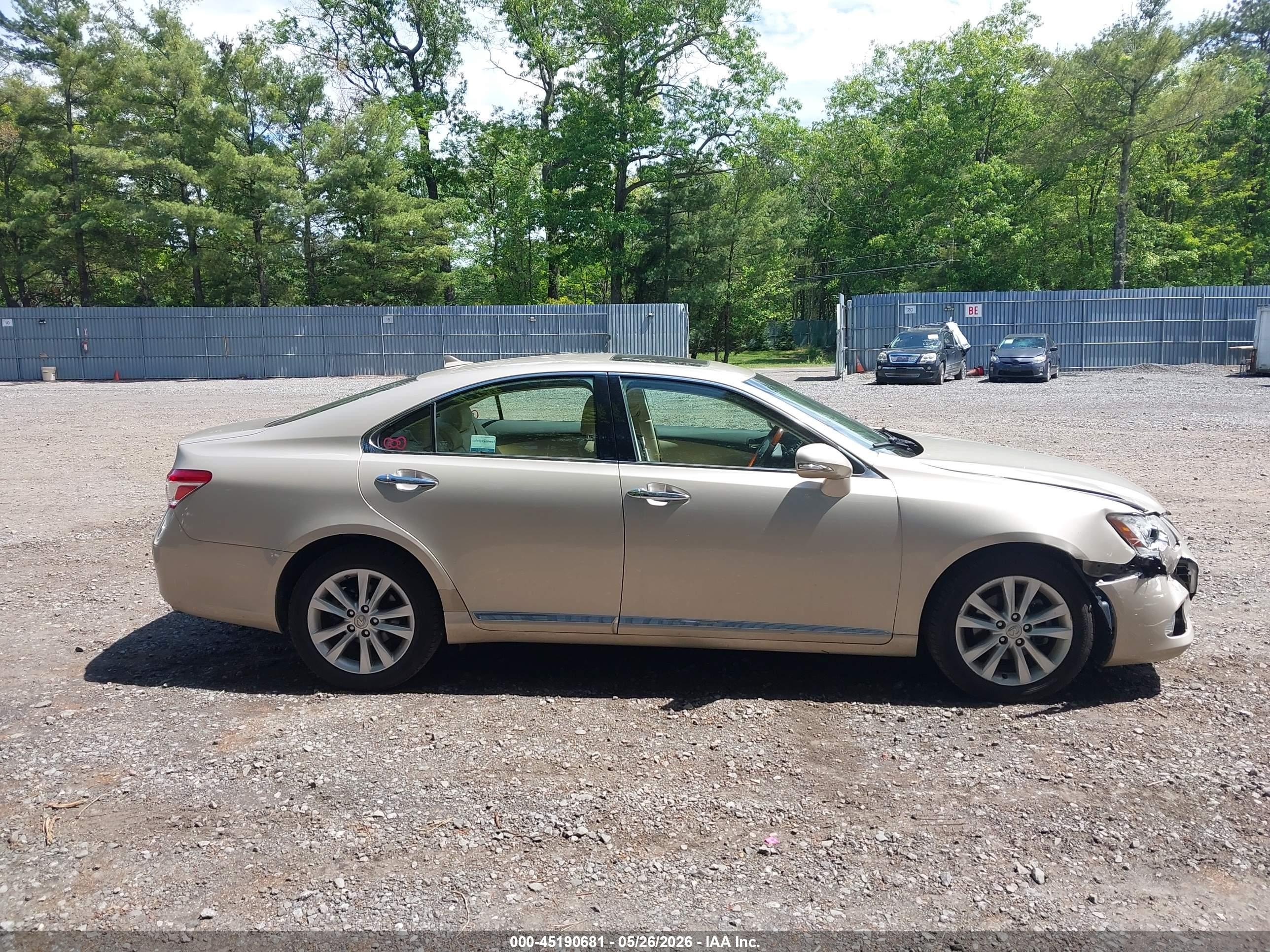 2010 Lexus Es 350 Gold vin: JTHBK1EG1A2365239