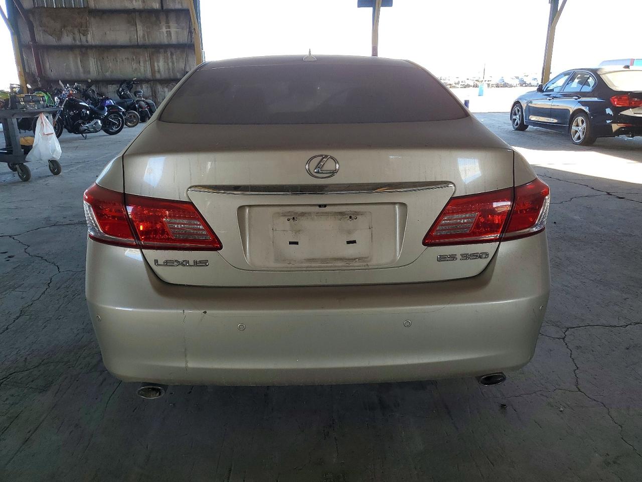 2010 Lexus Es 350 Gold vin: JTHBK1EG1A2377553