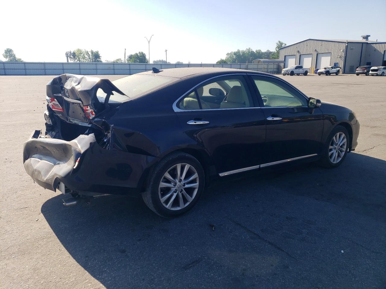 2010 Lexus Es 350 Blue vin: JTHBK1EG1A2398015