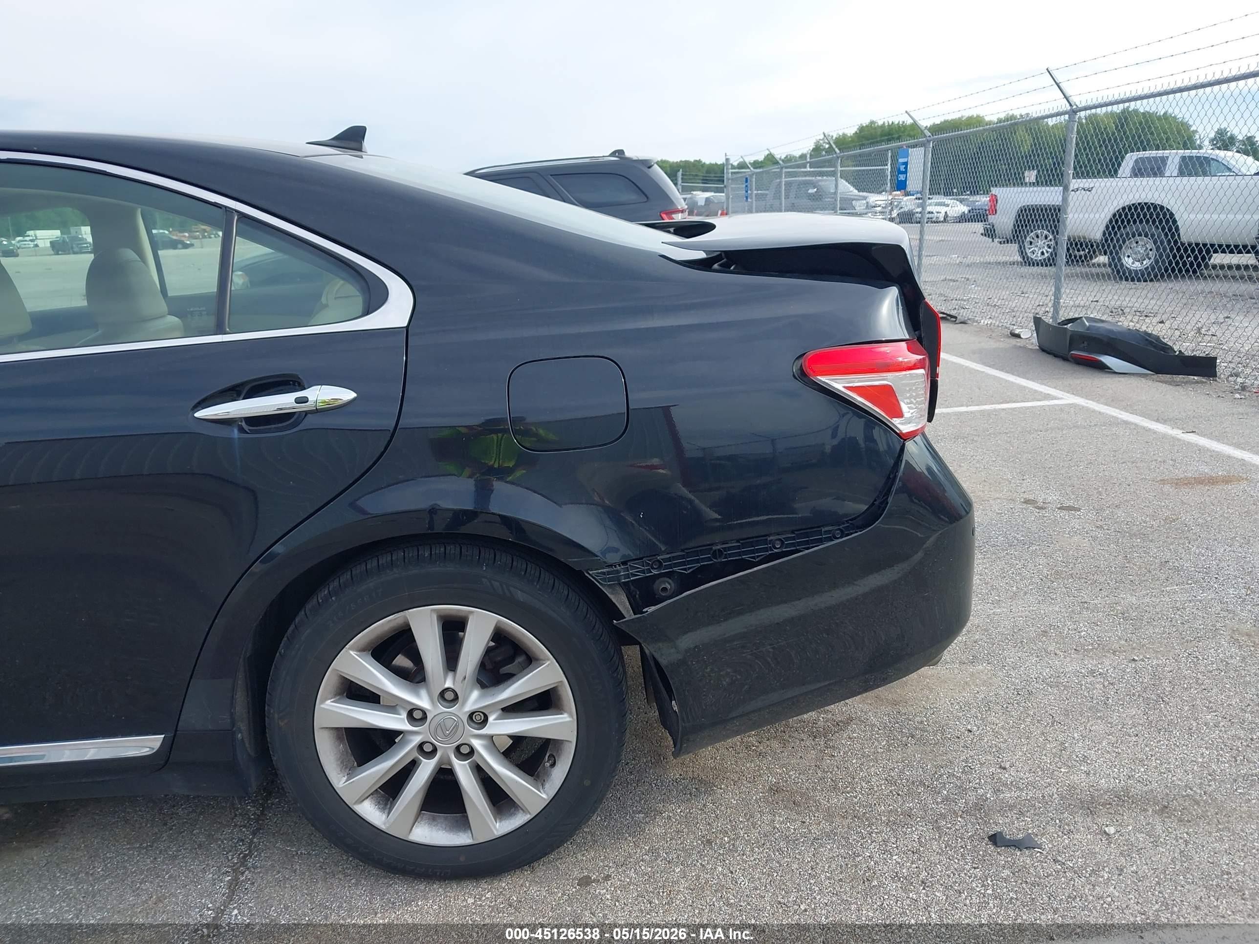 2010 Lexus Es 350 Black vin: JTHBK1EG1A2406193