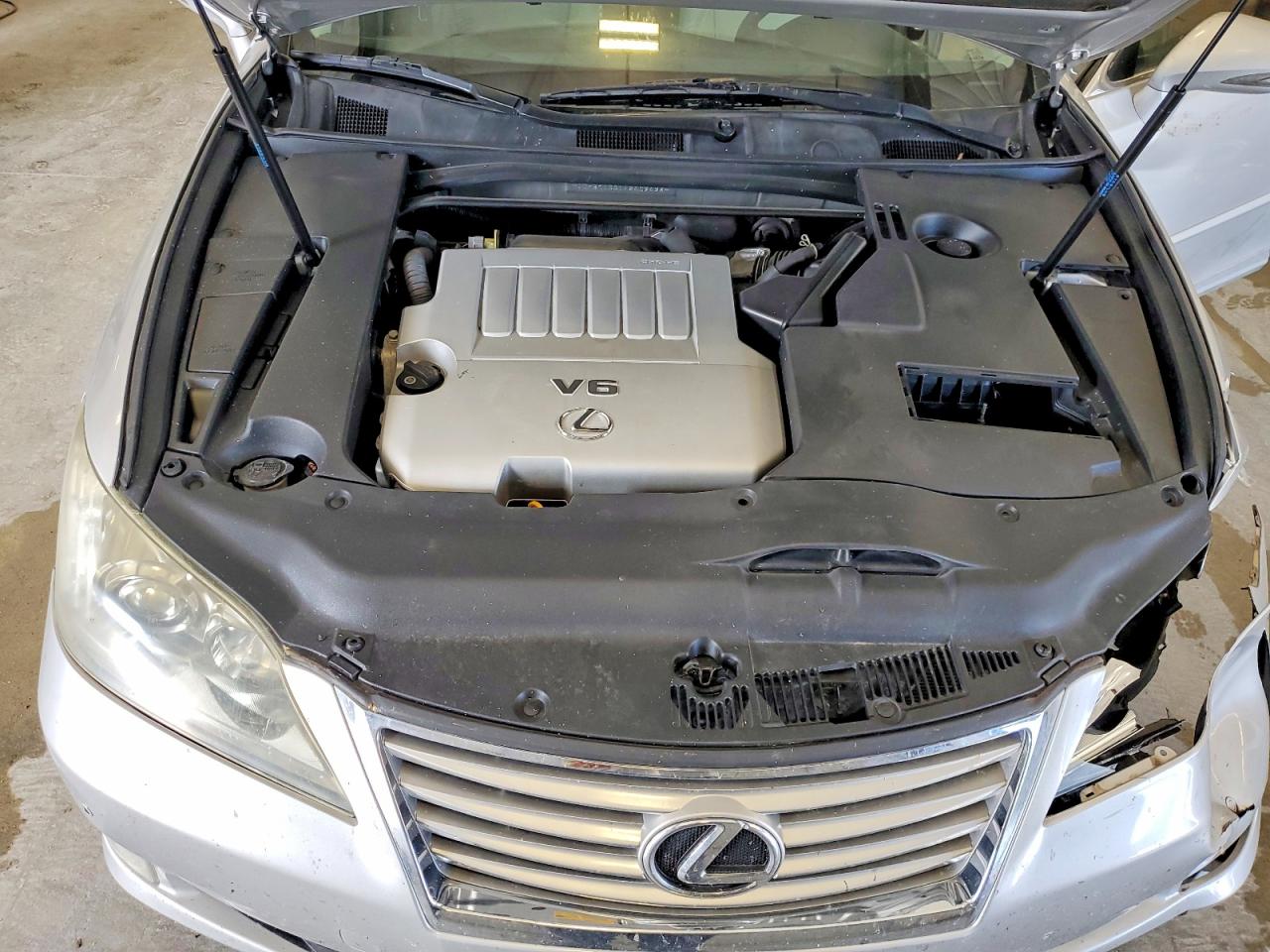 2010 Lexus Es 350 Silver vin: JTHBK1EG1A2409496