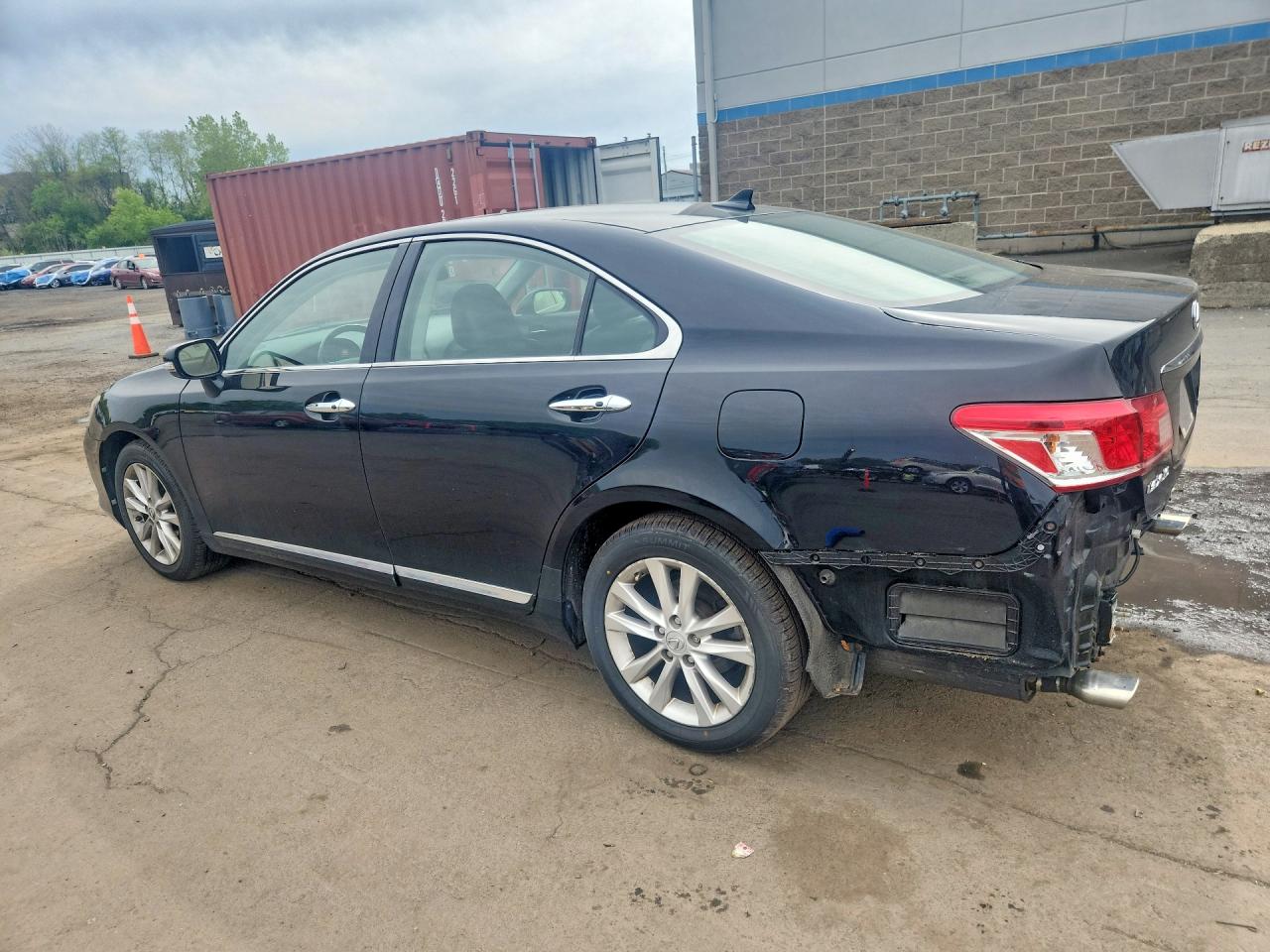 2010 Lexus Es 350 Black vin: JTHBK1EG1A2412110
