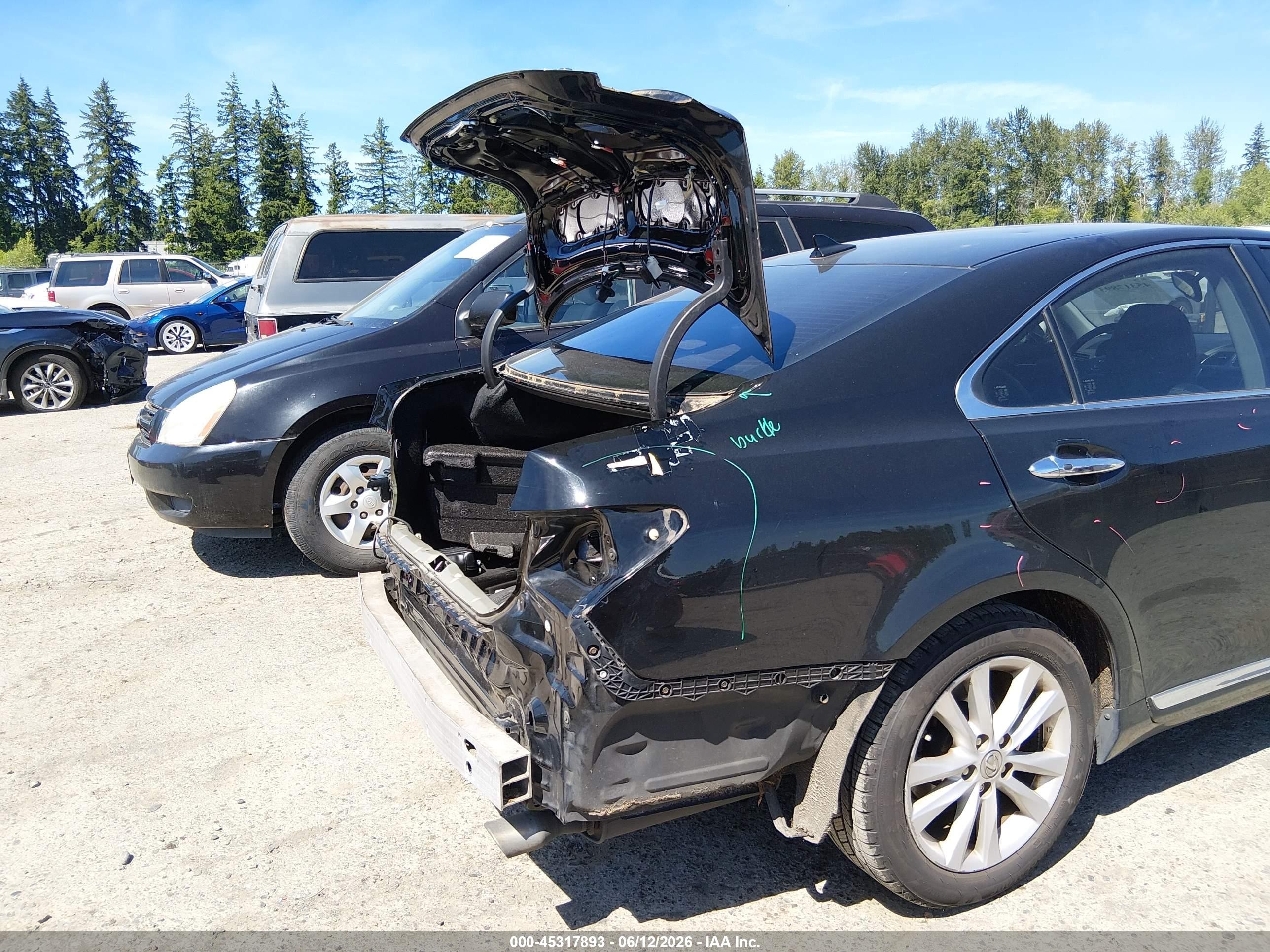 2011 Lexus Es 350 Black vin: JTHBK1EG1B2420368