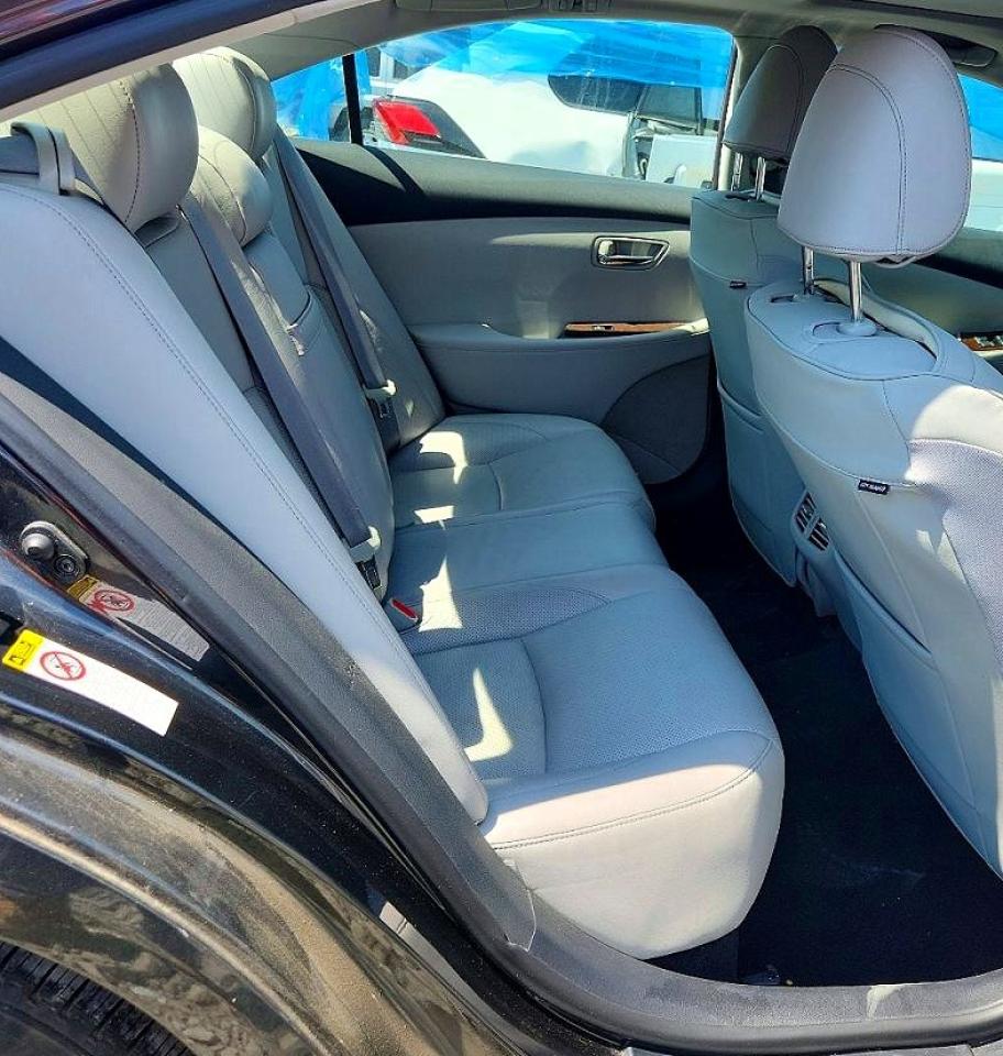 2011 Lexus Es 350 Gray vin: JTHBK1EG1B2433038