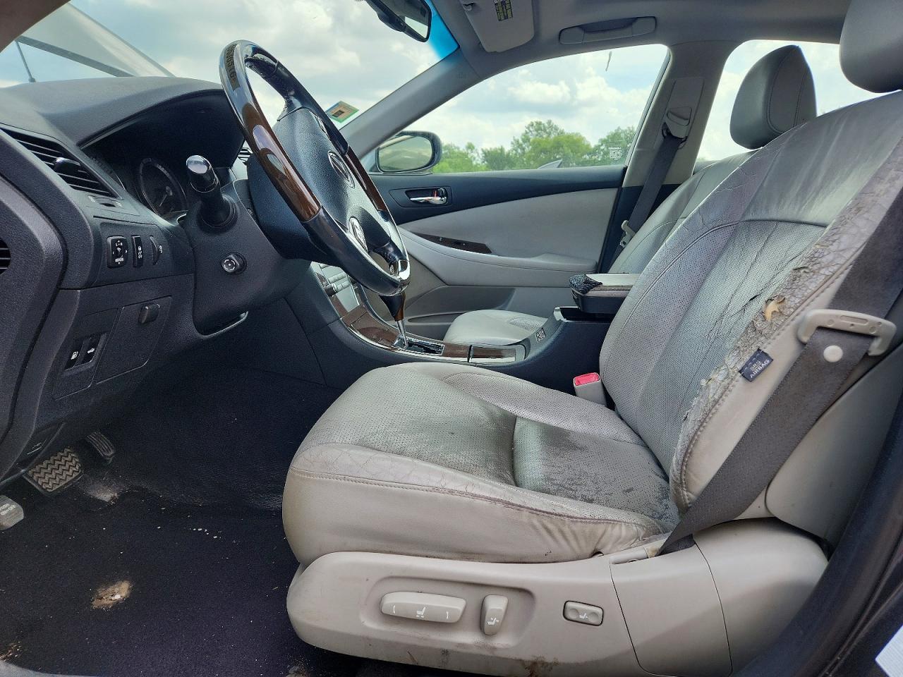 2011 Lexus Es 350 Серый vin: JTHBK1EG1B2437901
