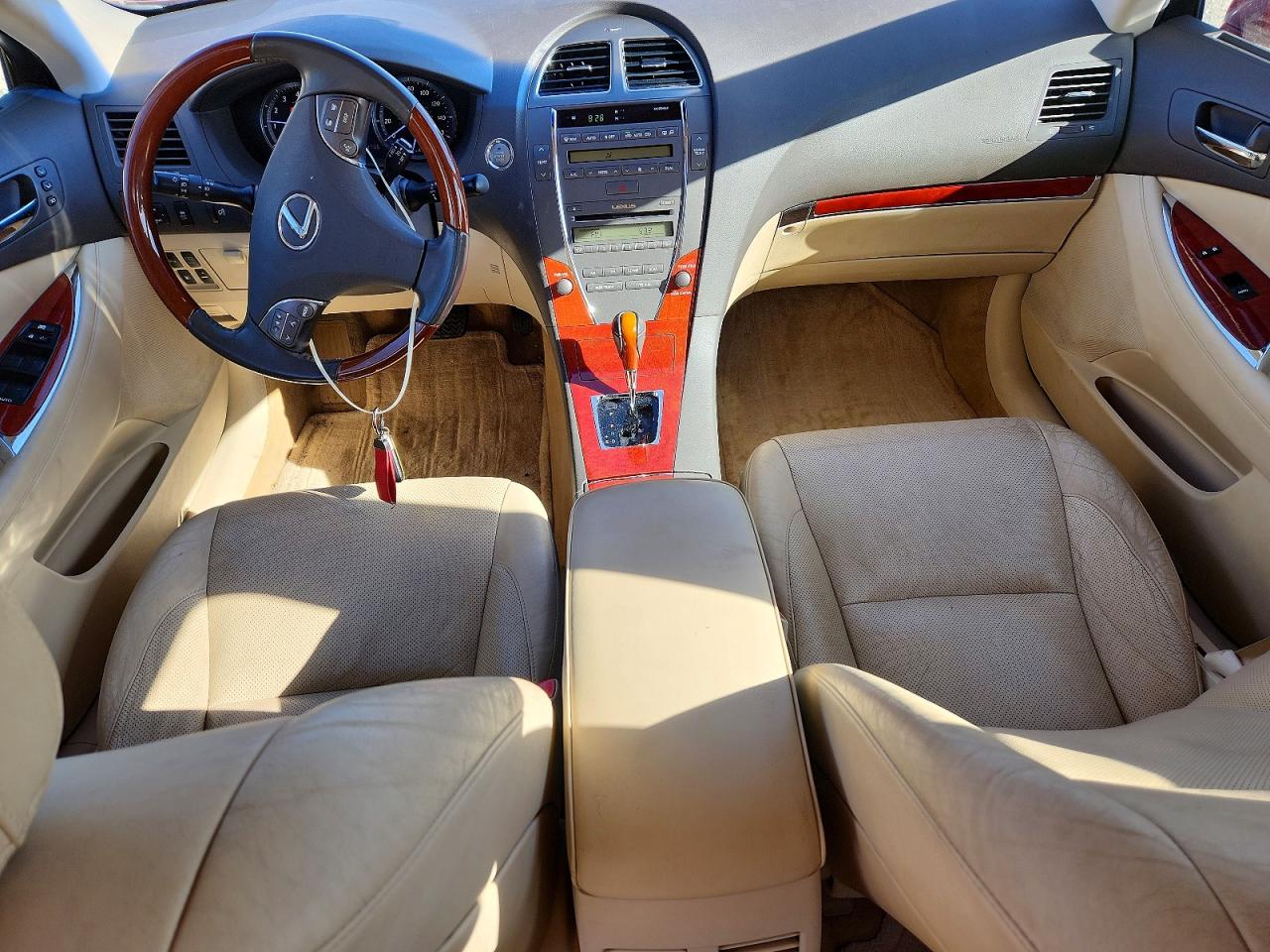 2011 Lexus Es 350 Red vin: JTHBK1EG1B2463950