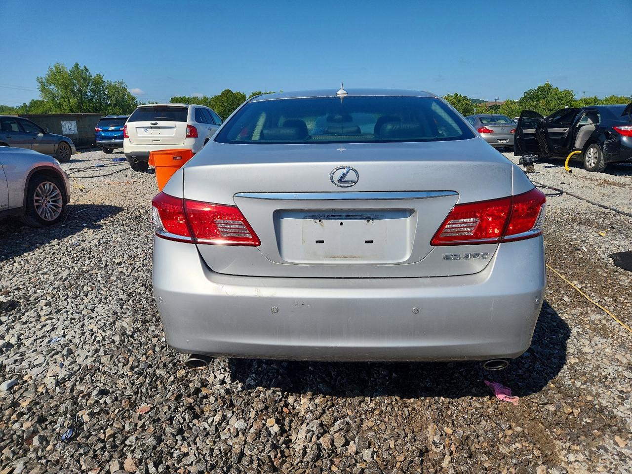 2011 Lexus Es 350 Silver vin: JTHBK1EG1B2470025