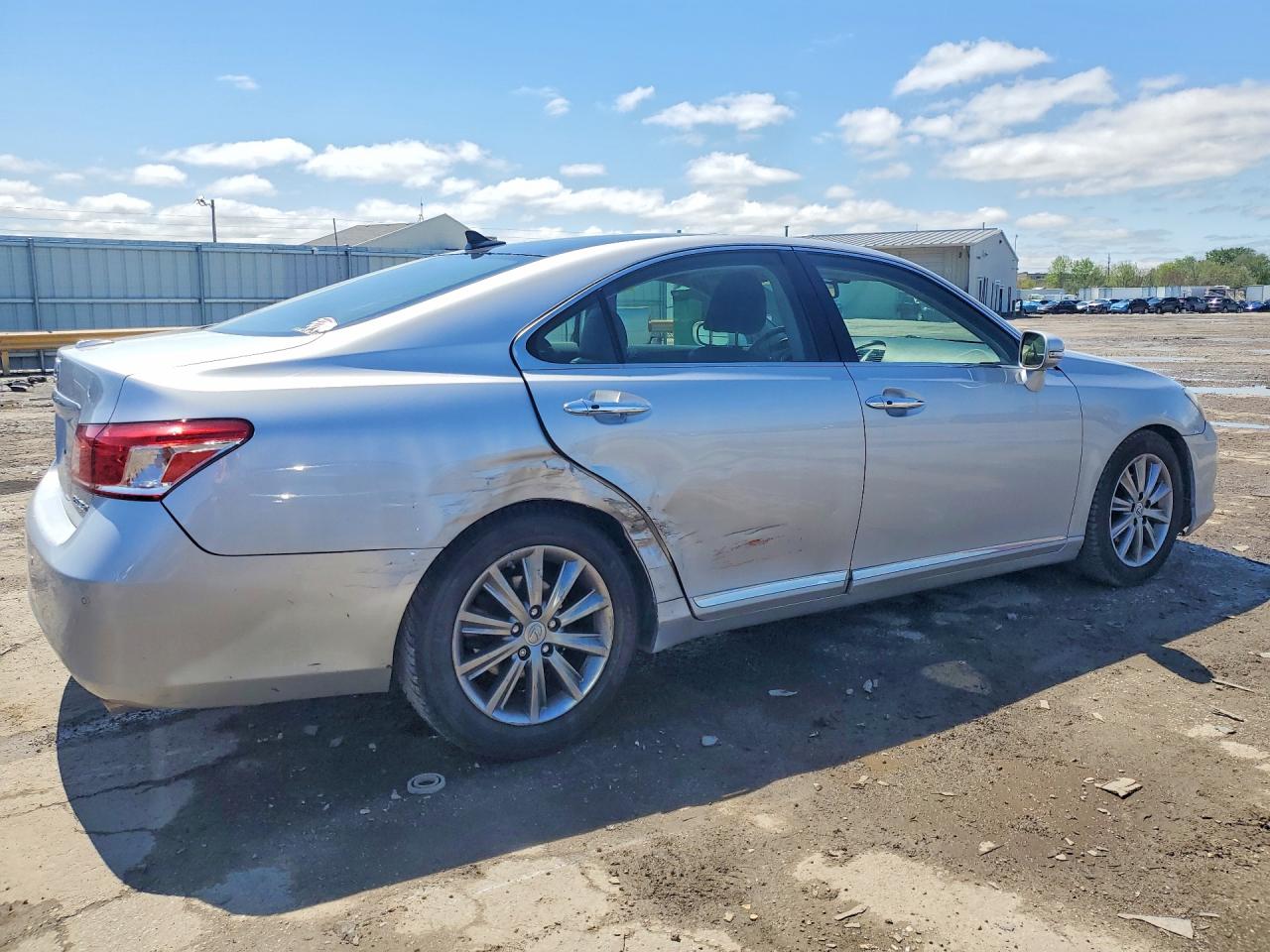 2011 Lexus Es 350 Silver vin: JTHBK1EG1B2471451