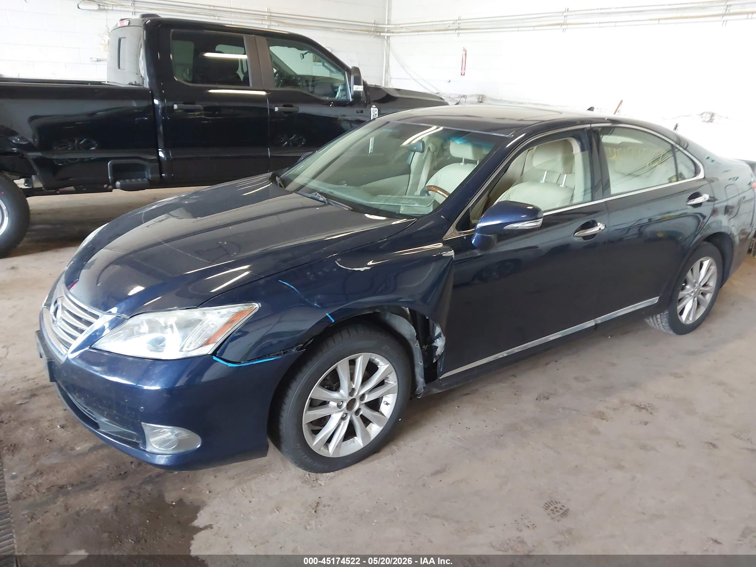 2012 Lexus Es 350 Blue vin: JTHBK1EG1C2507186
