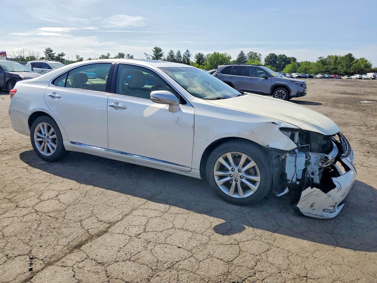 2010 Lexus Es 350 White vin: JTHBK1EG2A2345565