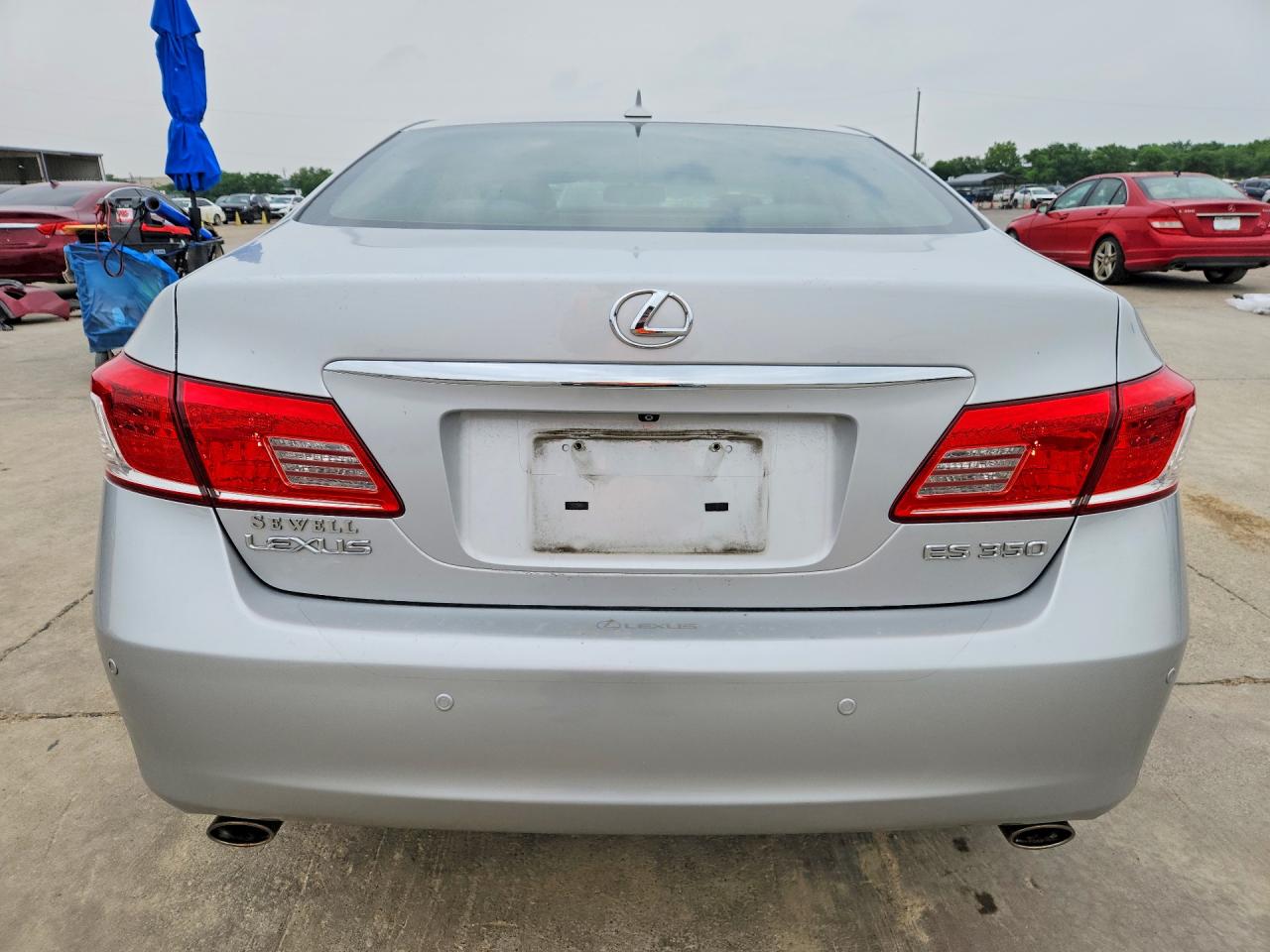 2010 Lexus Es 350 Silver vin: JTHBK1EG2A2359787