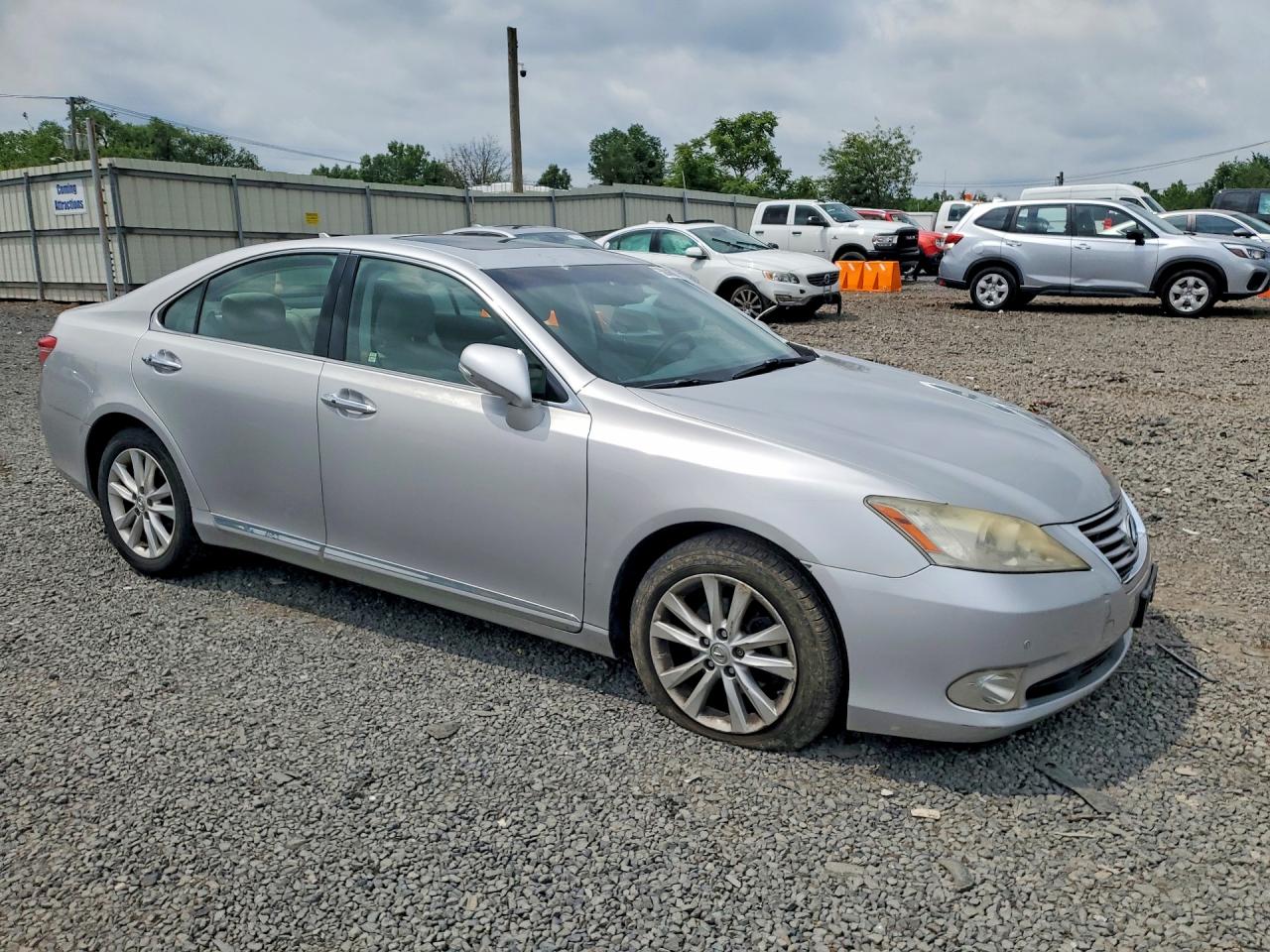 2010 Lexus Es 350 Серебряный vin: JTHBK1EG2A2362950
