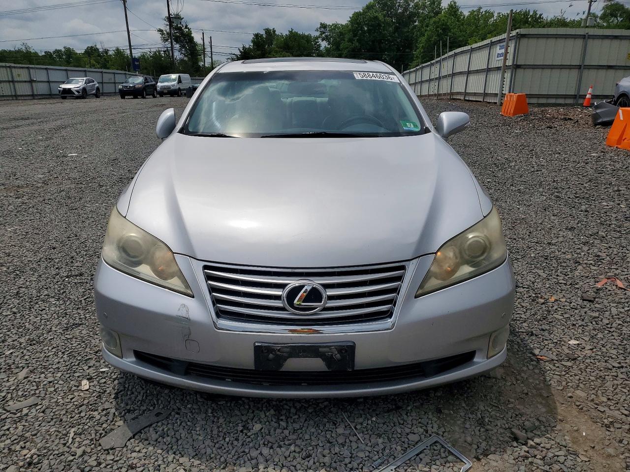 2010 Lexus Es 350 Серебряный vin: JTHBK1EG2A2362950
