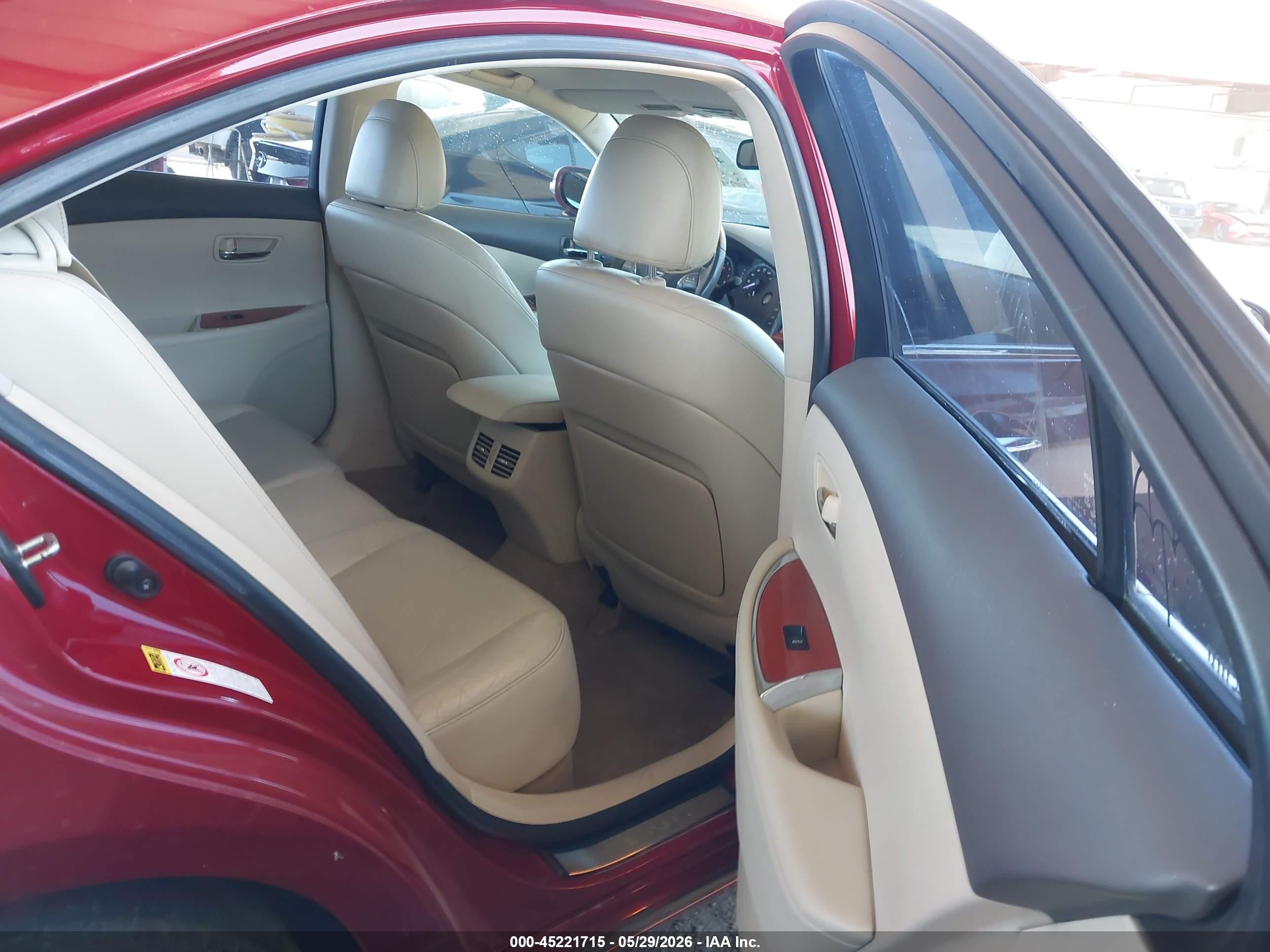 2010 Lexus Es 350   Red vin: JTHBK1EG2A2365086