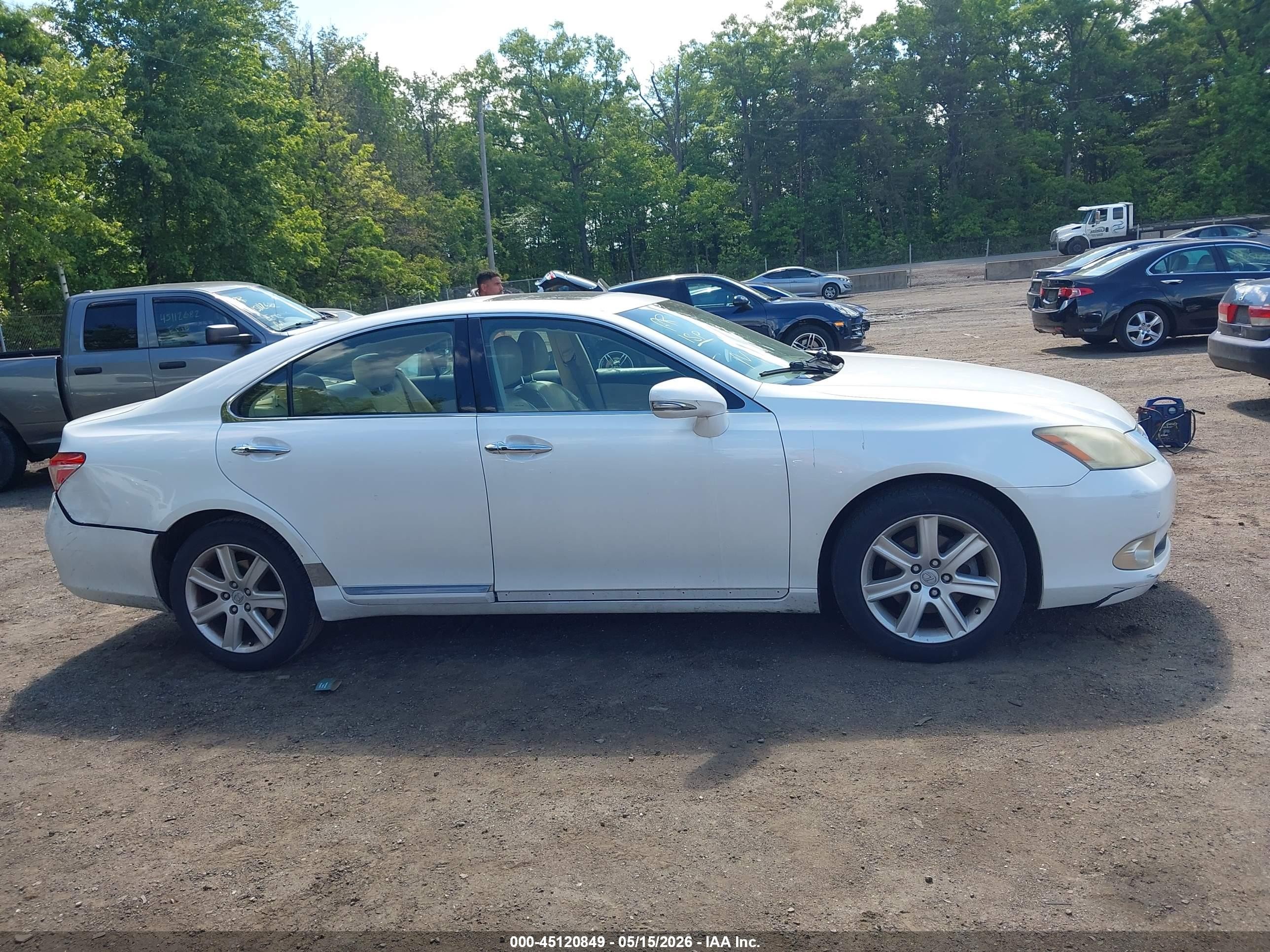 2010 Lexus Es 350 White vin: JTHBK1EG2A2370577