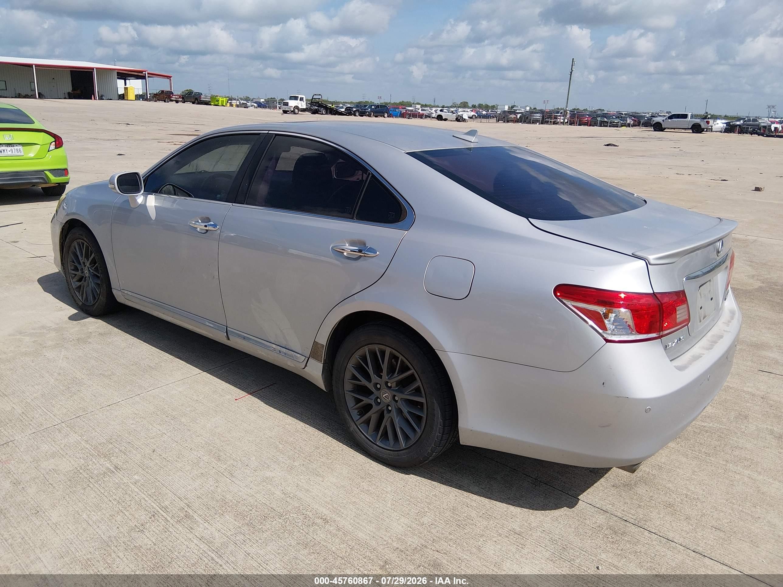 2010 Lexus Es 350   Серебряный vin: JTHBK1EG2A2393406