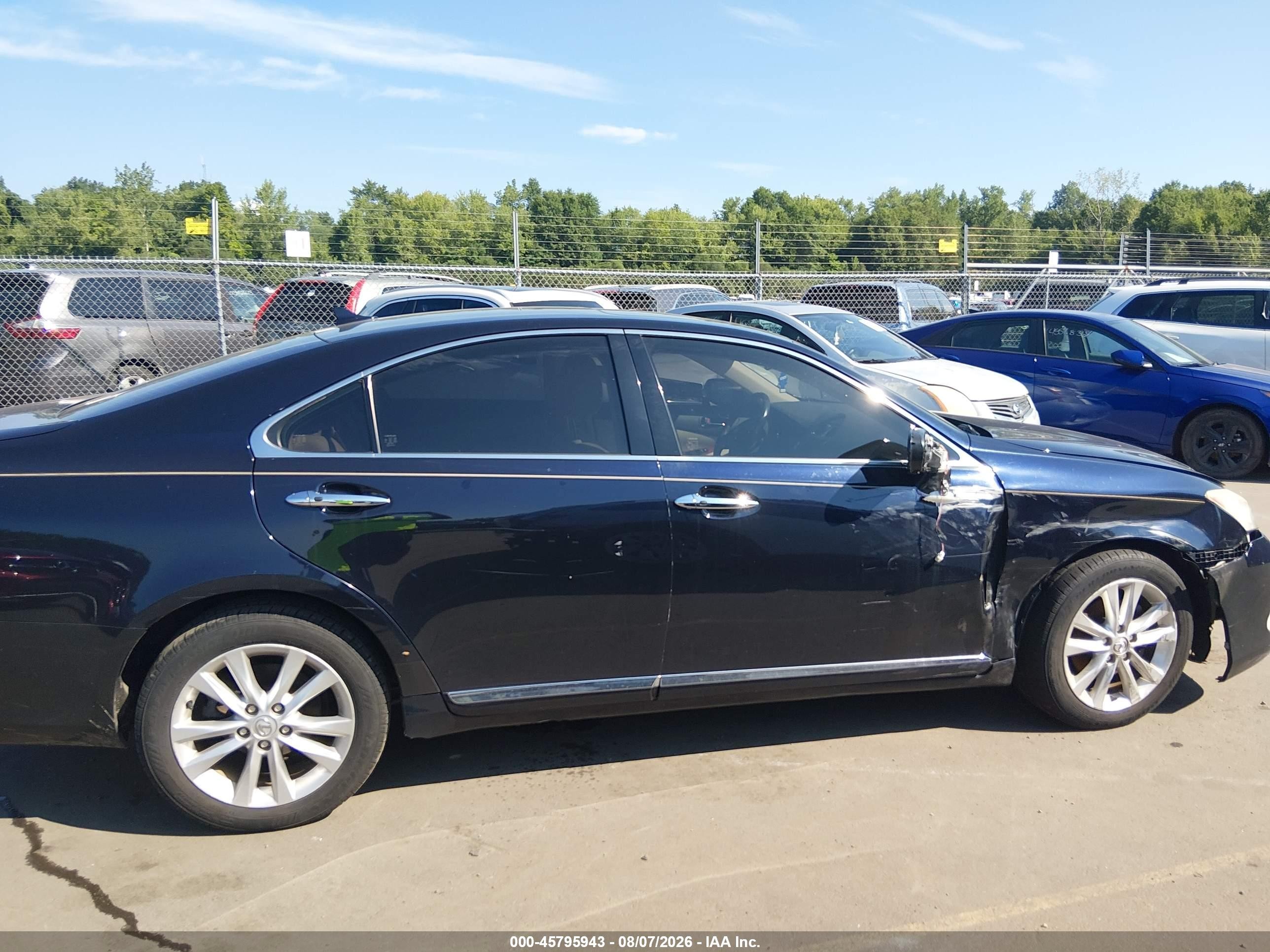 2010 Lexus Es 350   Dark Blue vin: JTHBK1EG2A2408034