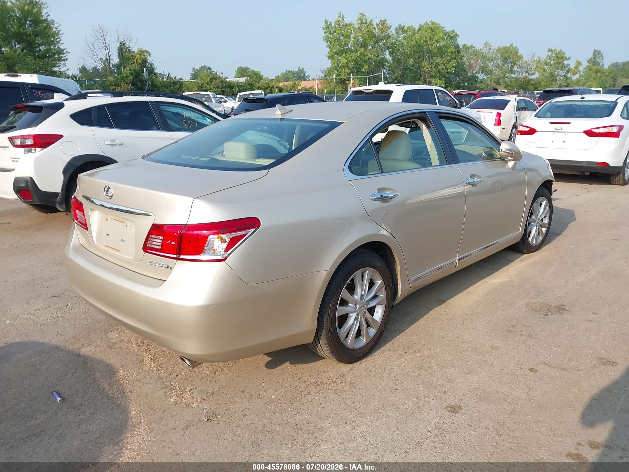 2011 Lexus Es 350   Champagne vin: JTHBK1EG2B2414868