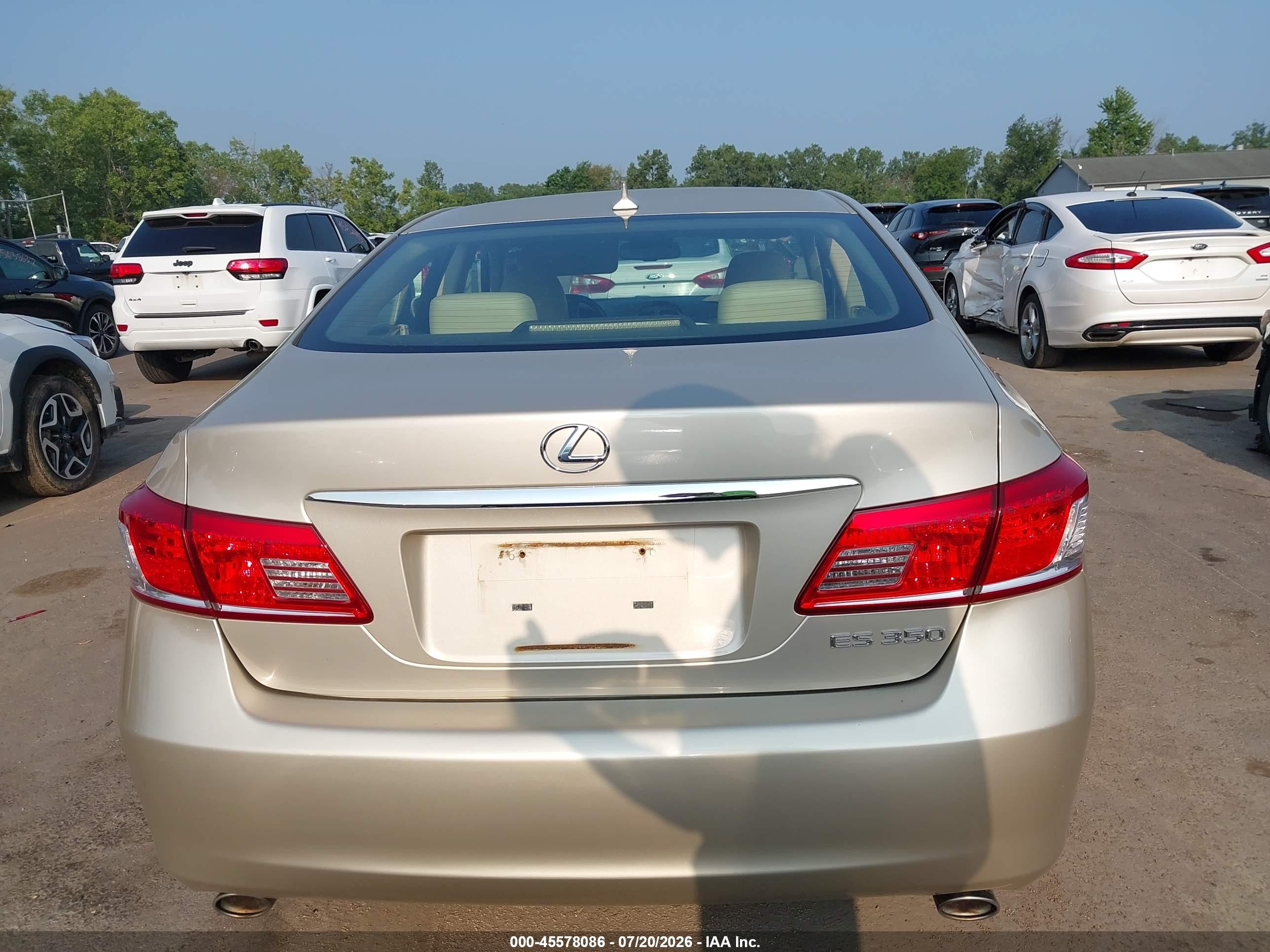 2011 Lexus Es 350   Champagne vin: JTHBK1EG2B2414868
