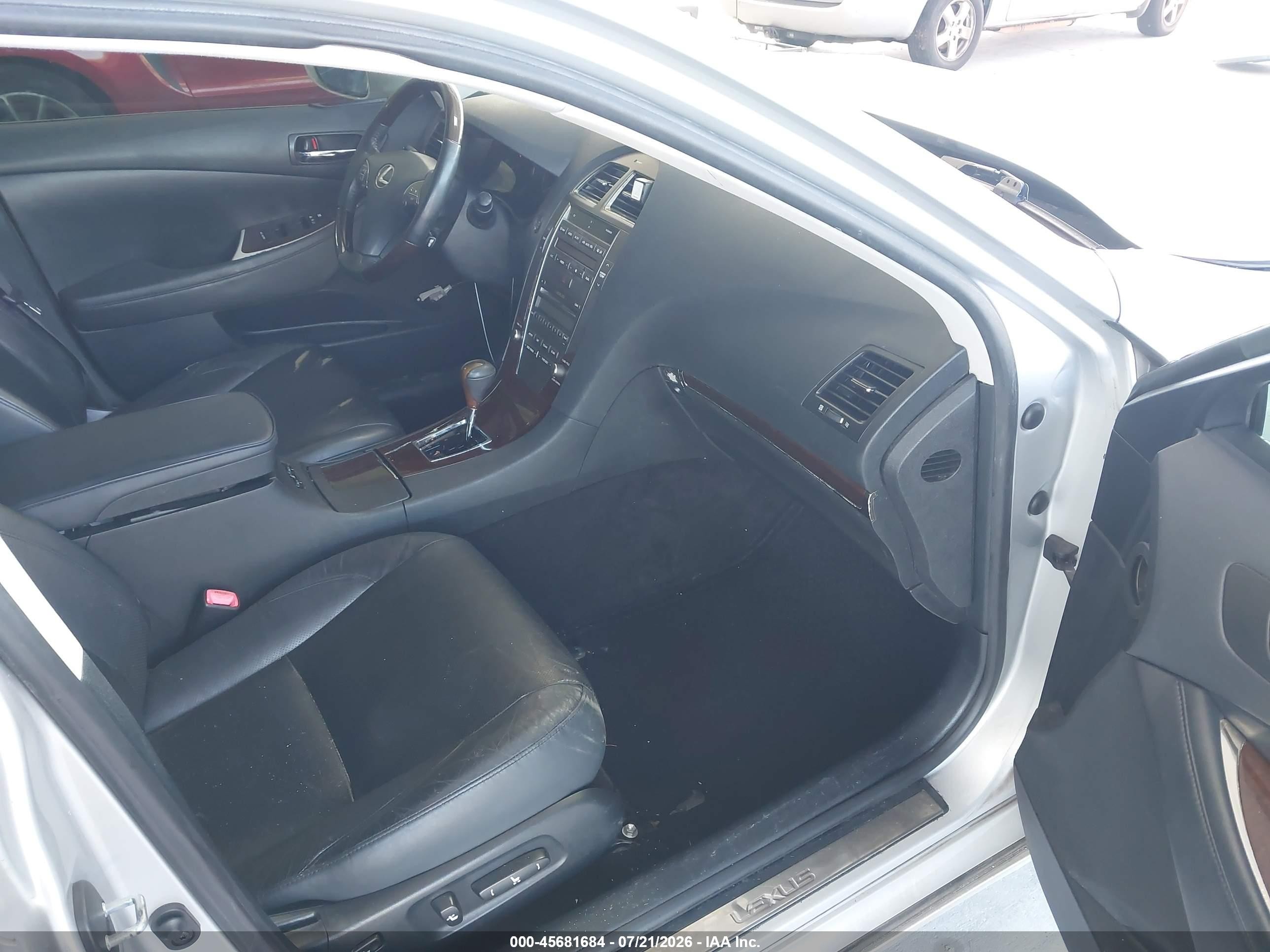2011 Lexus Es 350   Silver vin: JTHBK1EG2B2428642