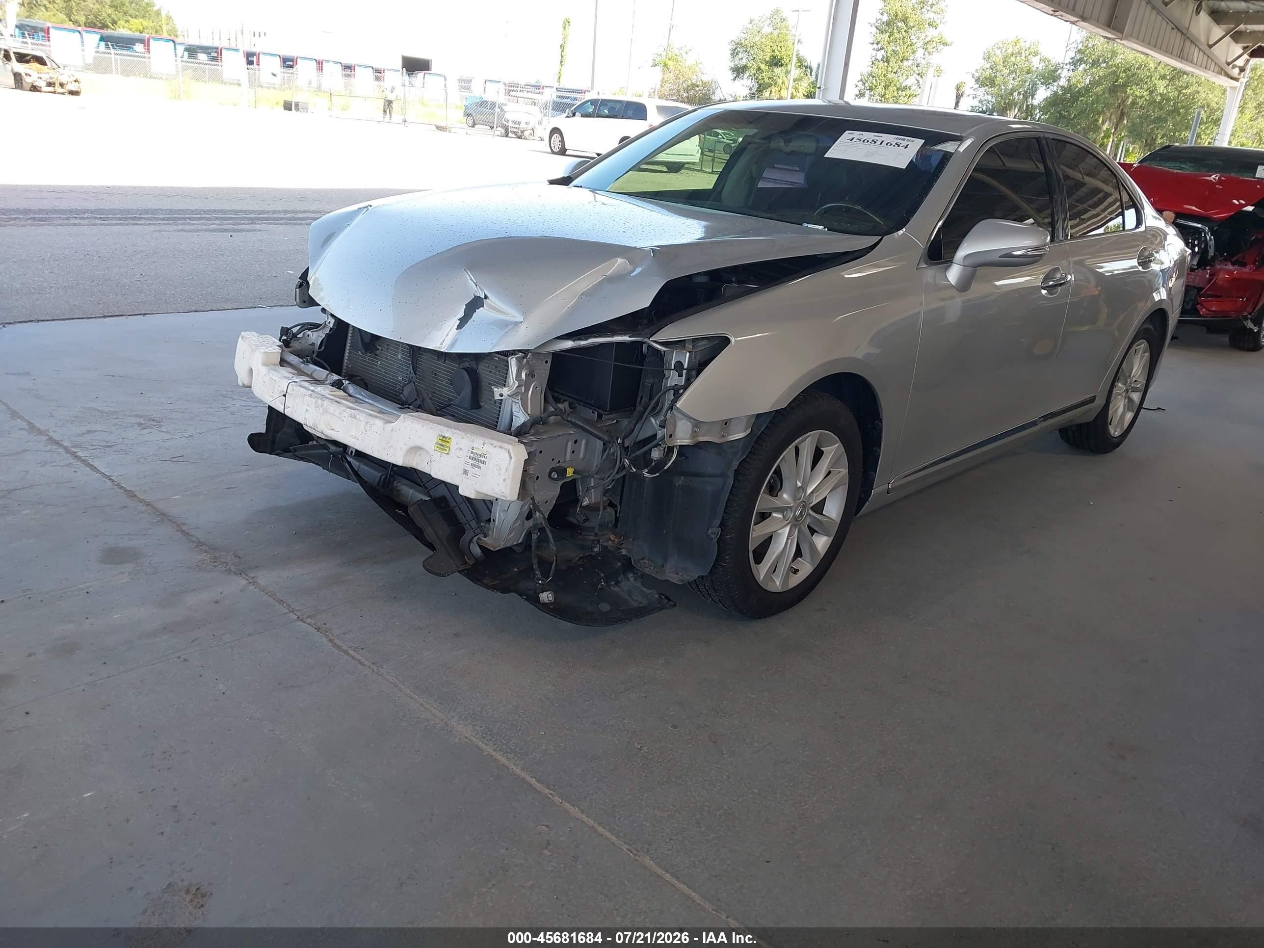 2011 Lexus Es 350   Silver vin: JTHBK1EG2B2428642