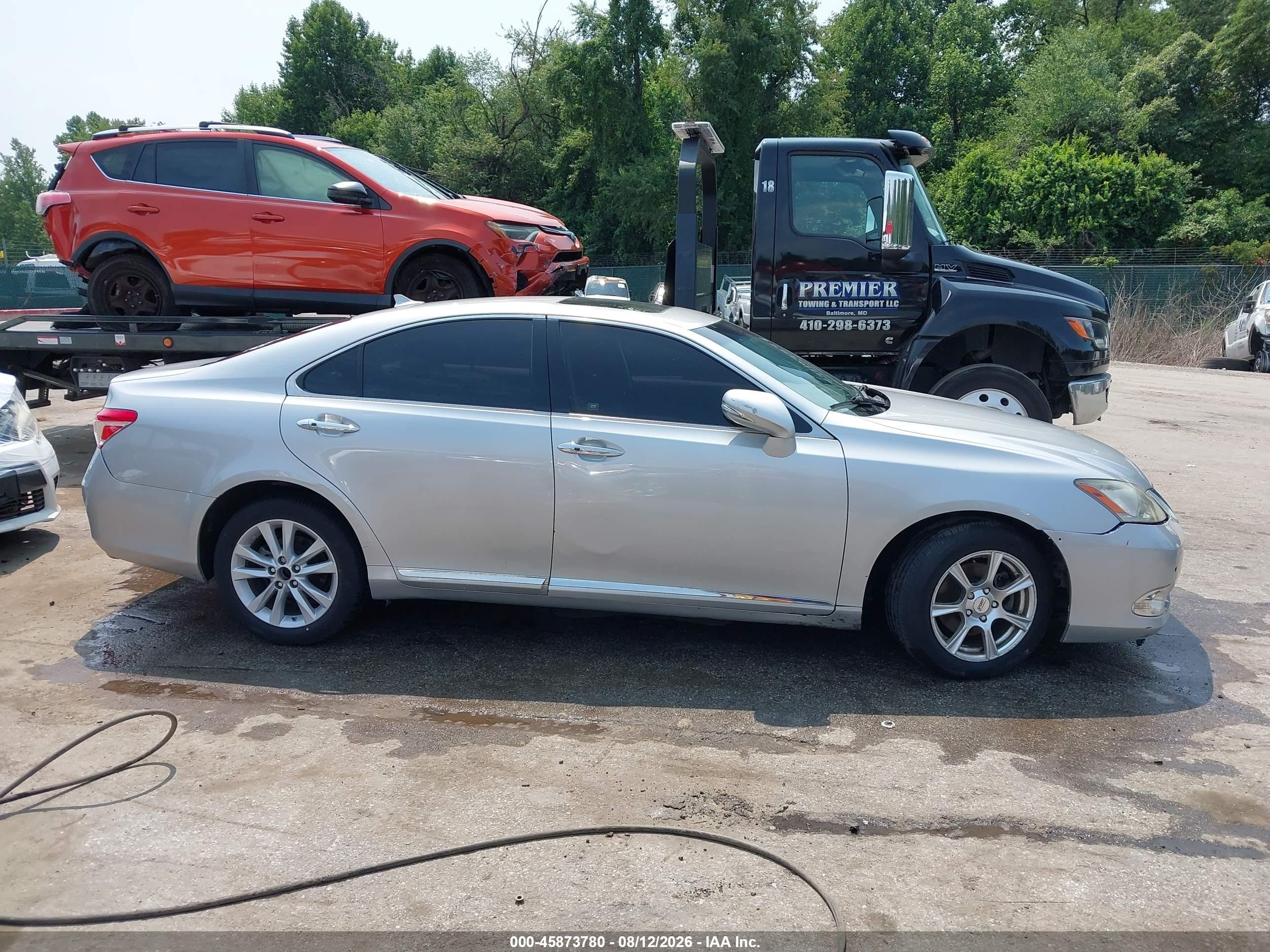 2011 Lexus Es 350   Silver vin: JTHBK1EG2B2442640