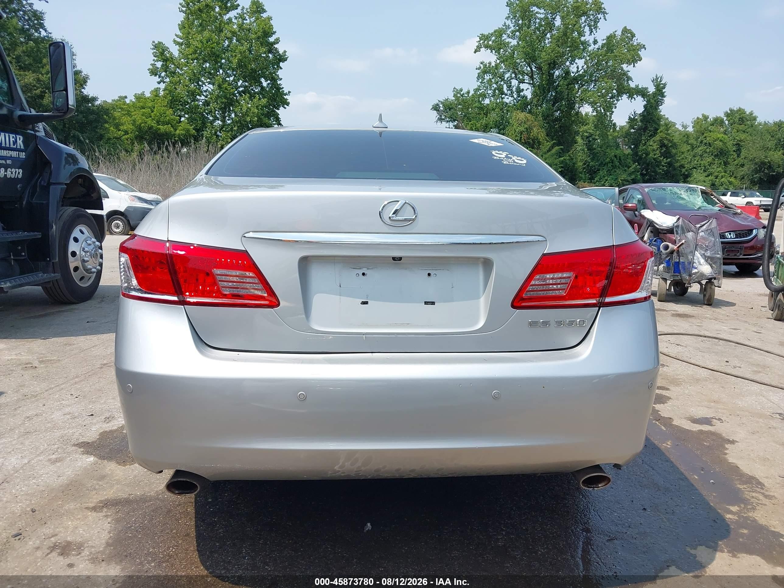 2011 Lexus Es 350   Silver vin: JTHBK1EG2B2442640