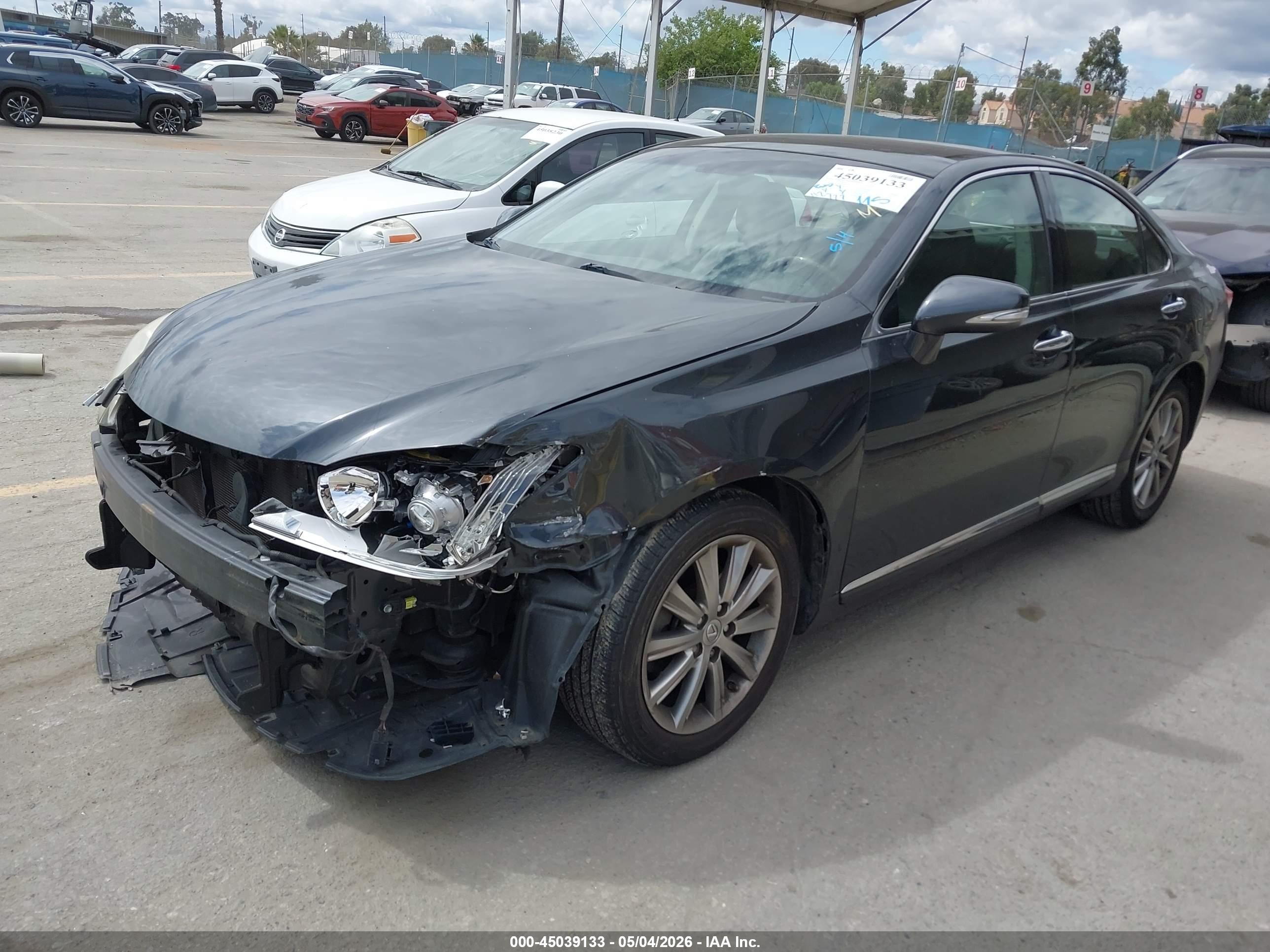 2011 Lexus Es 350   Gray vin: JTHBK1EG2B2449166