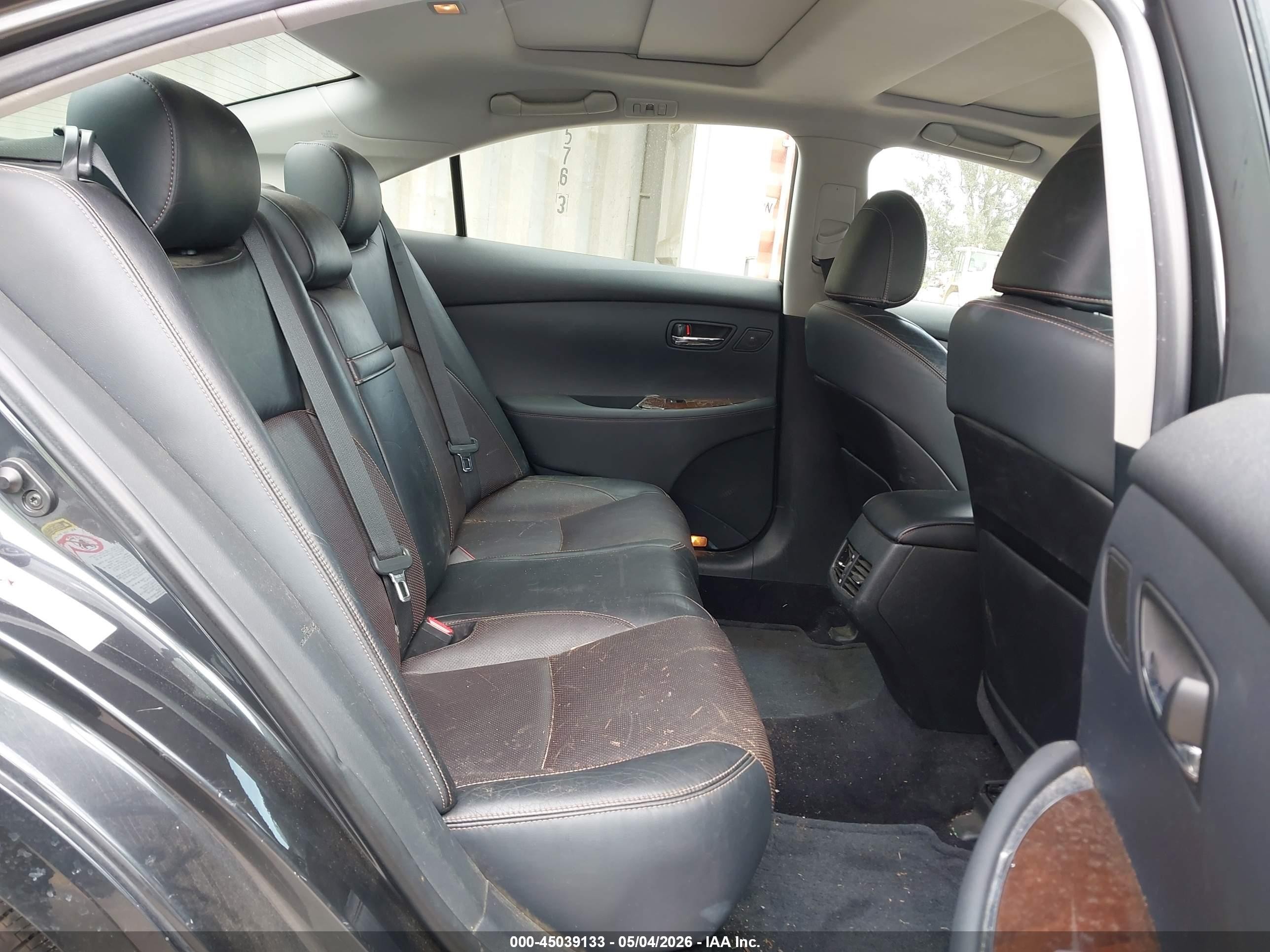 2011 Lexus Es 350   Gray vin: JTHBK1EG2B2449166