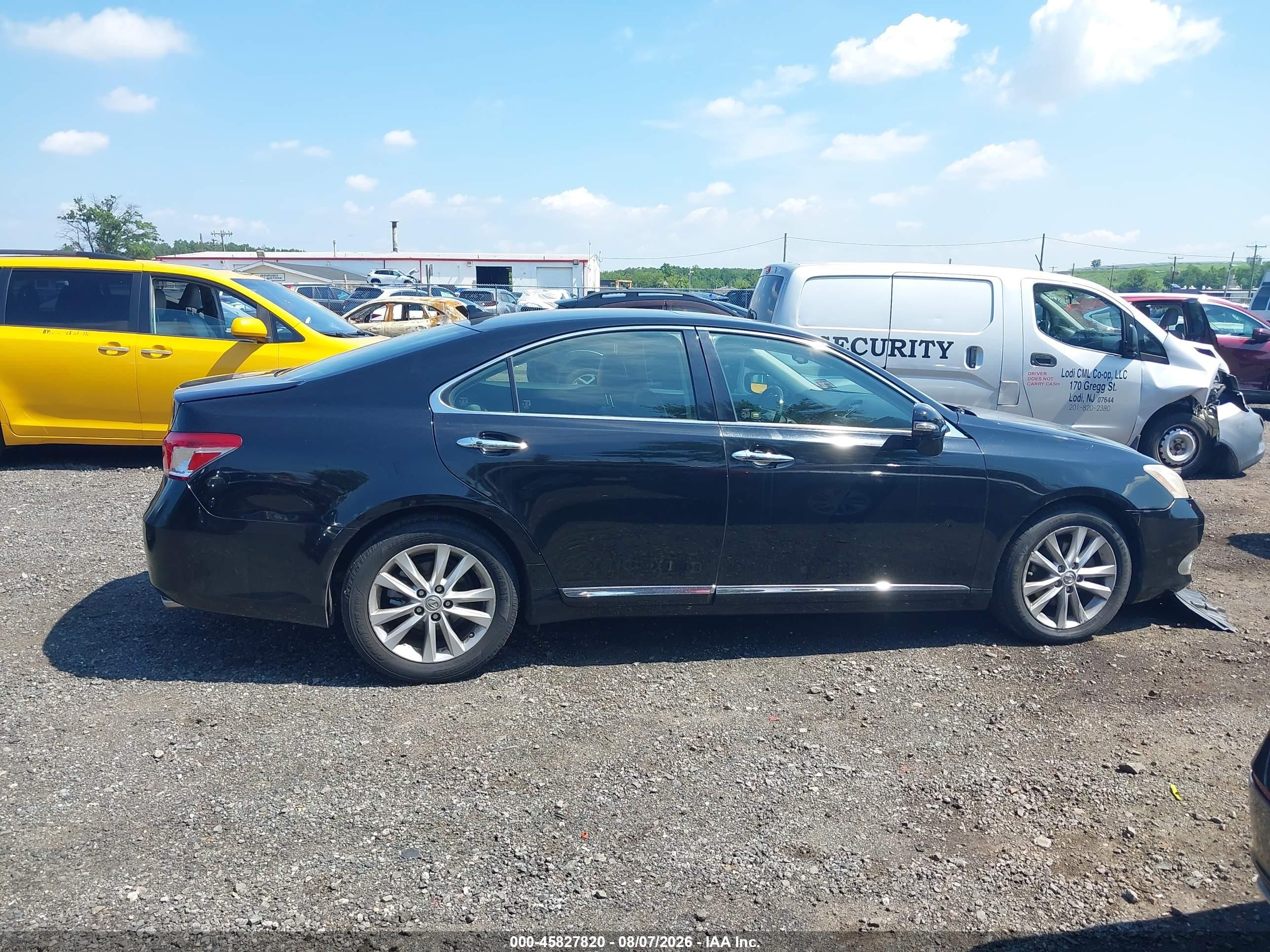 2011 Lexus Es 350 Black vin: JTHBK1EG2B2454397
