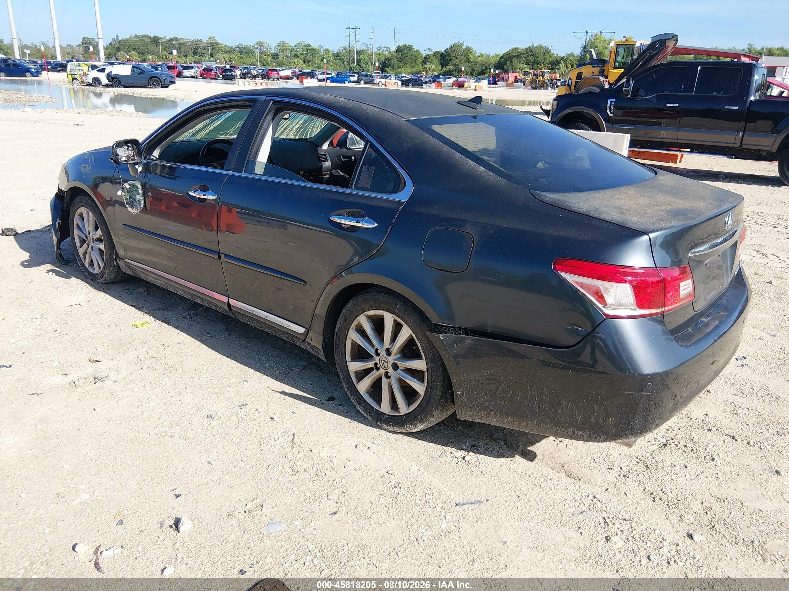 2011 Lexus Es 350   Gray vin: JTHBK1EG2B2455369