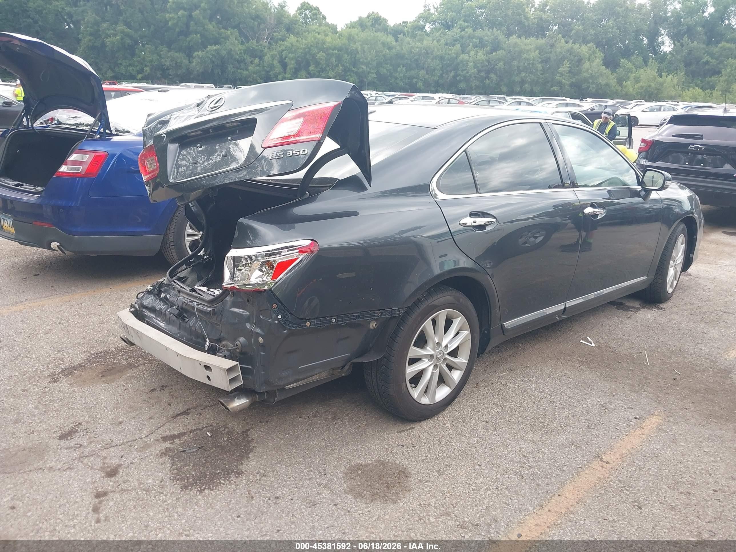 2011 Lexus Es 350   Gray vin: JTHBK1EG2B2457848