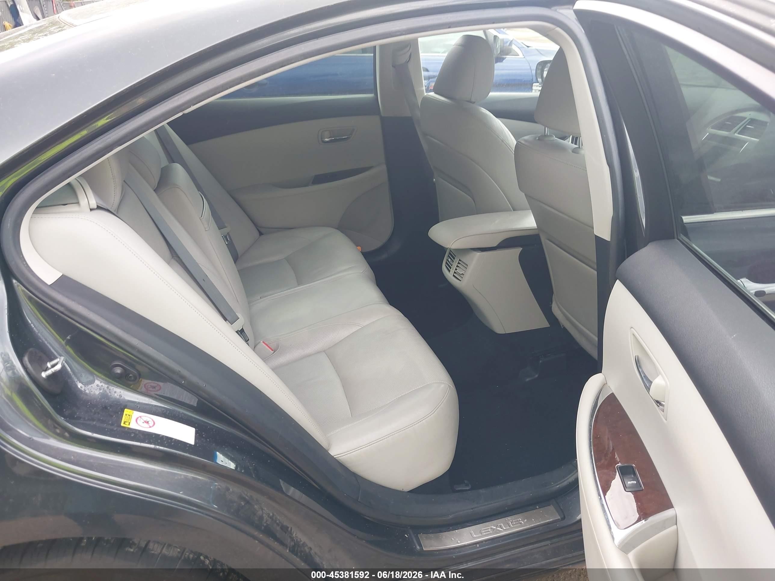 2011 Lexus Es 350   Gray vin: JTHBK1EG2B2457848