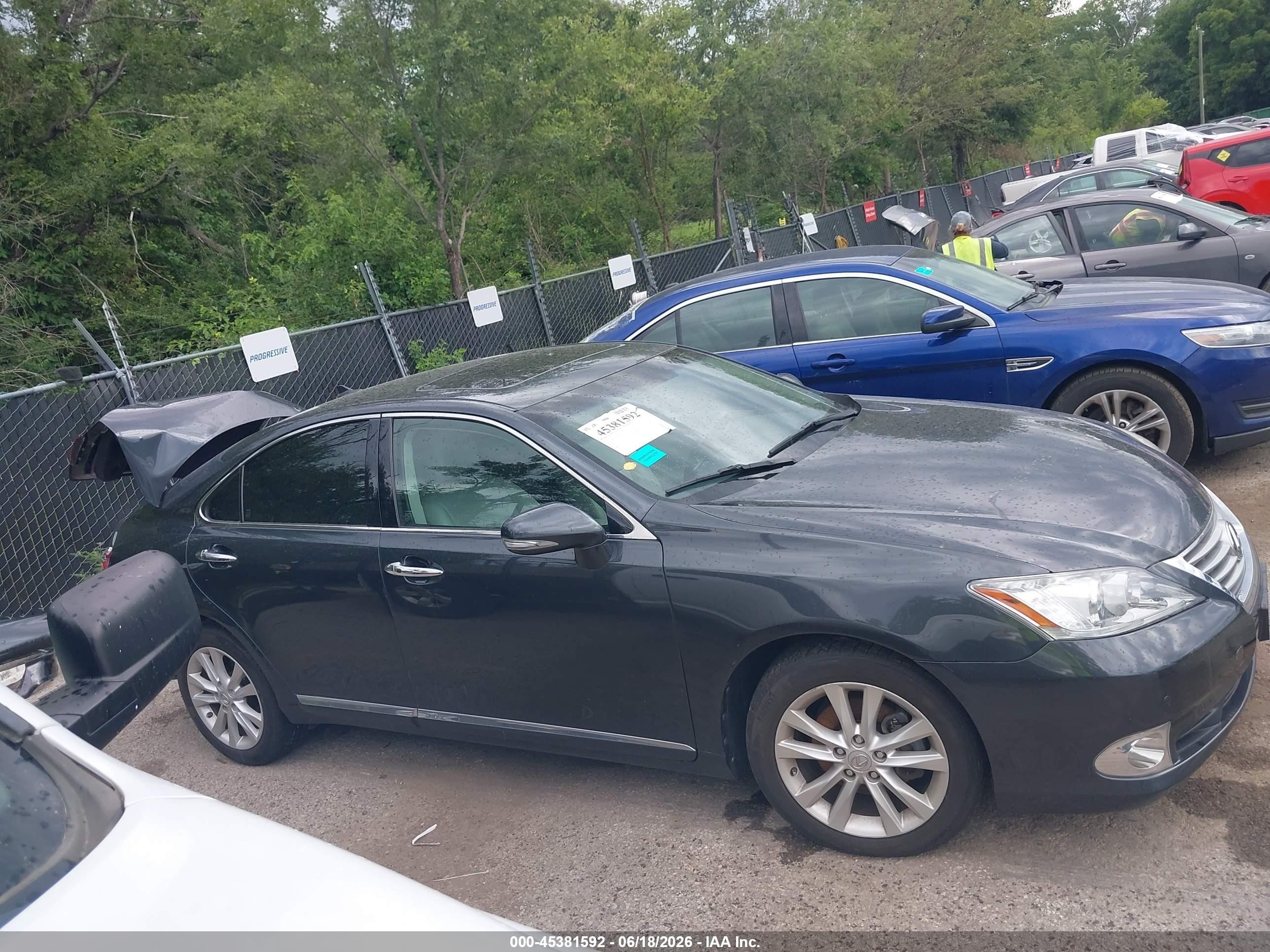 2011 Lexus Es 350   Gray vin: JTHBK1EG2B2457848