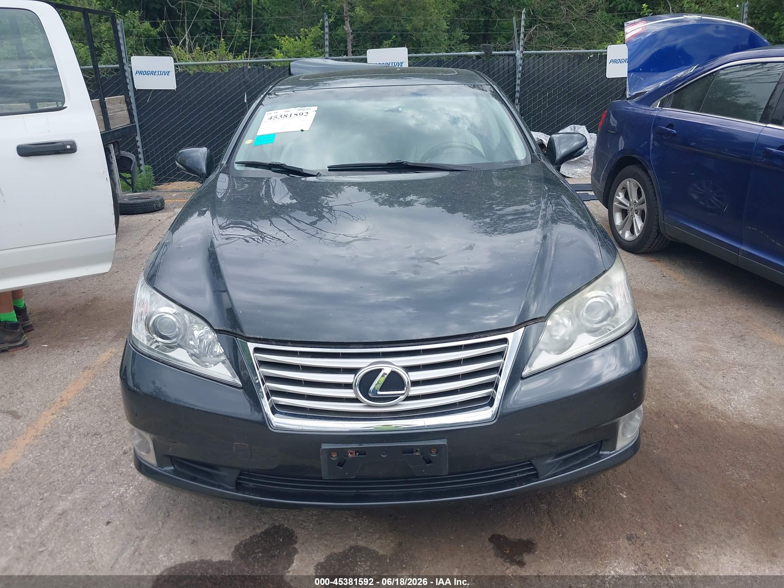 2011 Lexus Es 350   Gray vin: JTHBK1EG2B2457848