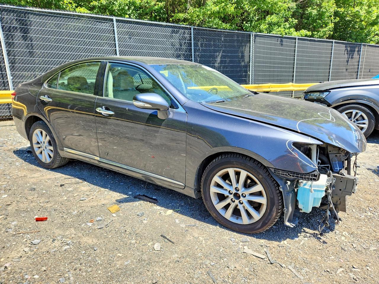 2011 Lexus Es 350 Серый vin: JTHBK1EG2B2459826