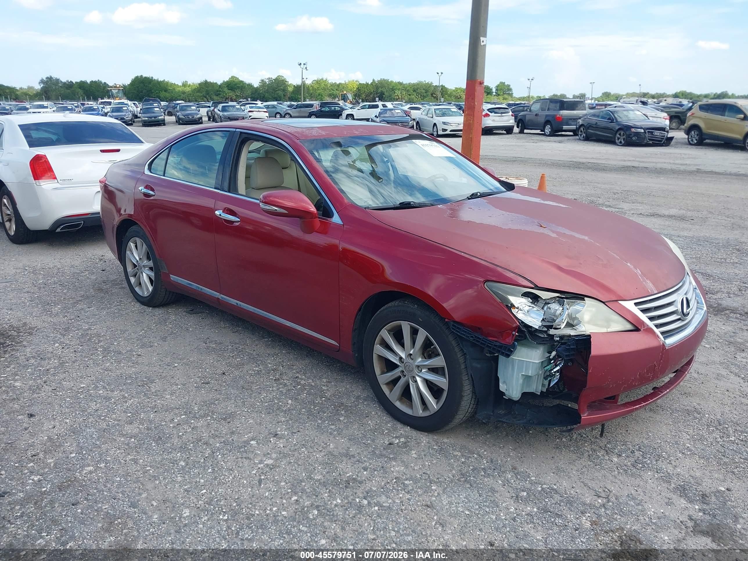 2011 Lexus Es 350   Burgundy vin: JTHBK1EG2B2460667