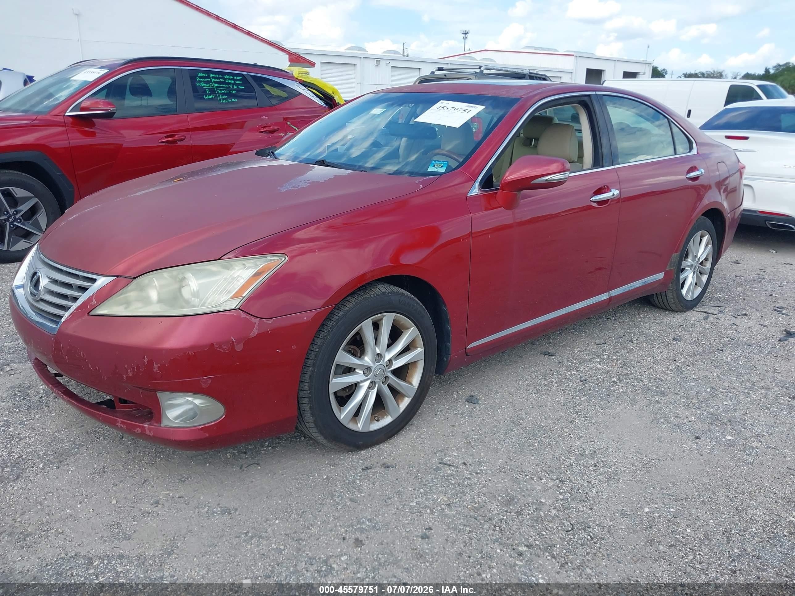 2011 Lexus Es 350   Burgundy vin: JTHBK1EG2B2460667