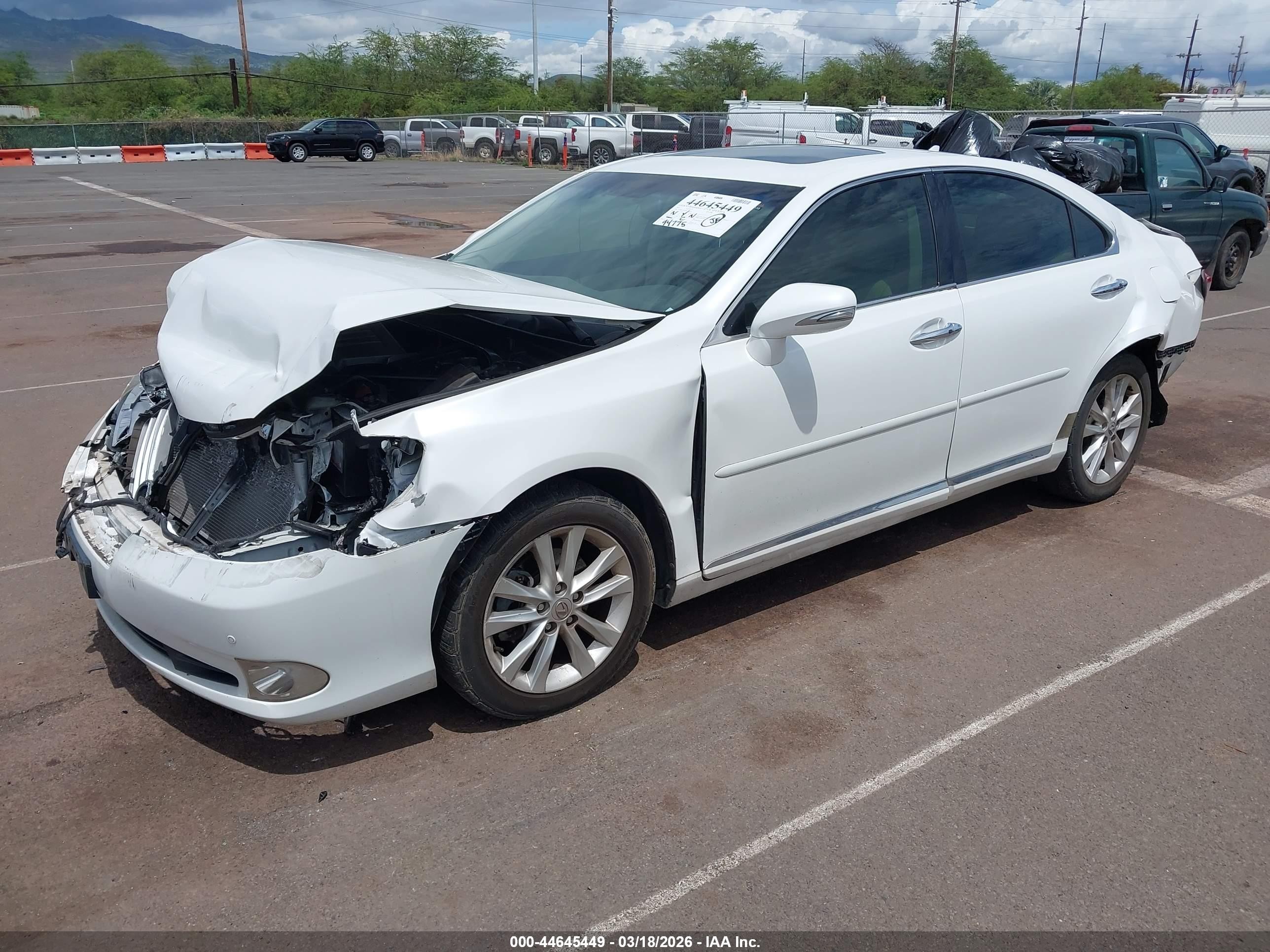 2011 Lexus Es 350 White vin: JTHBK1EG2B2461754